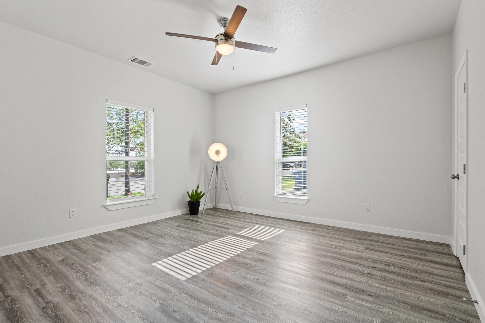 1005 W Bullock Street