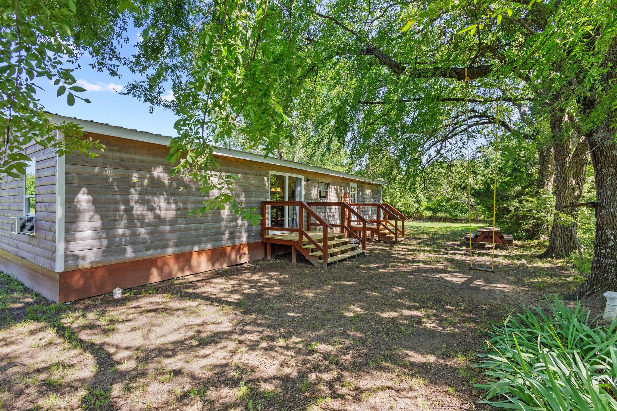 489 Delphia Drive