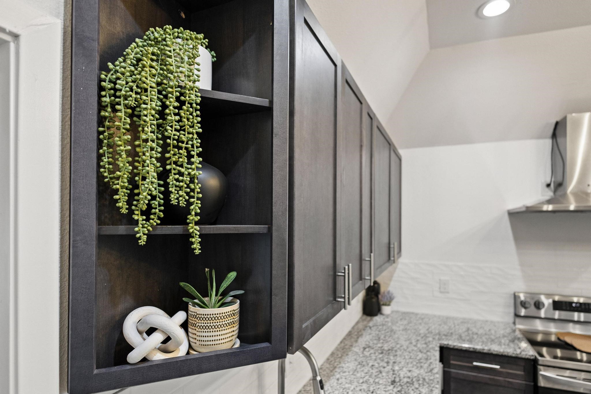 1710 S Walnut Street