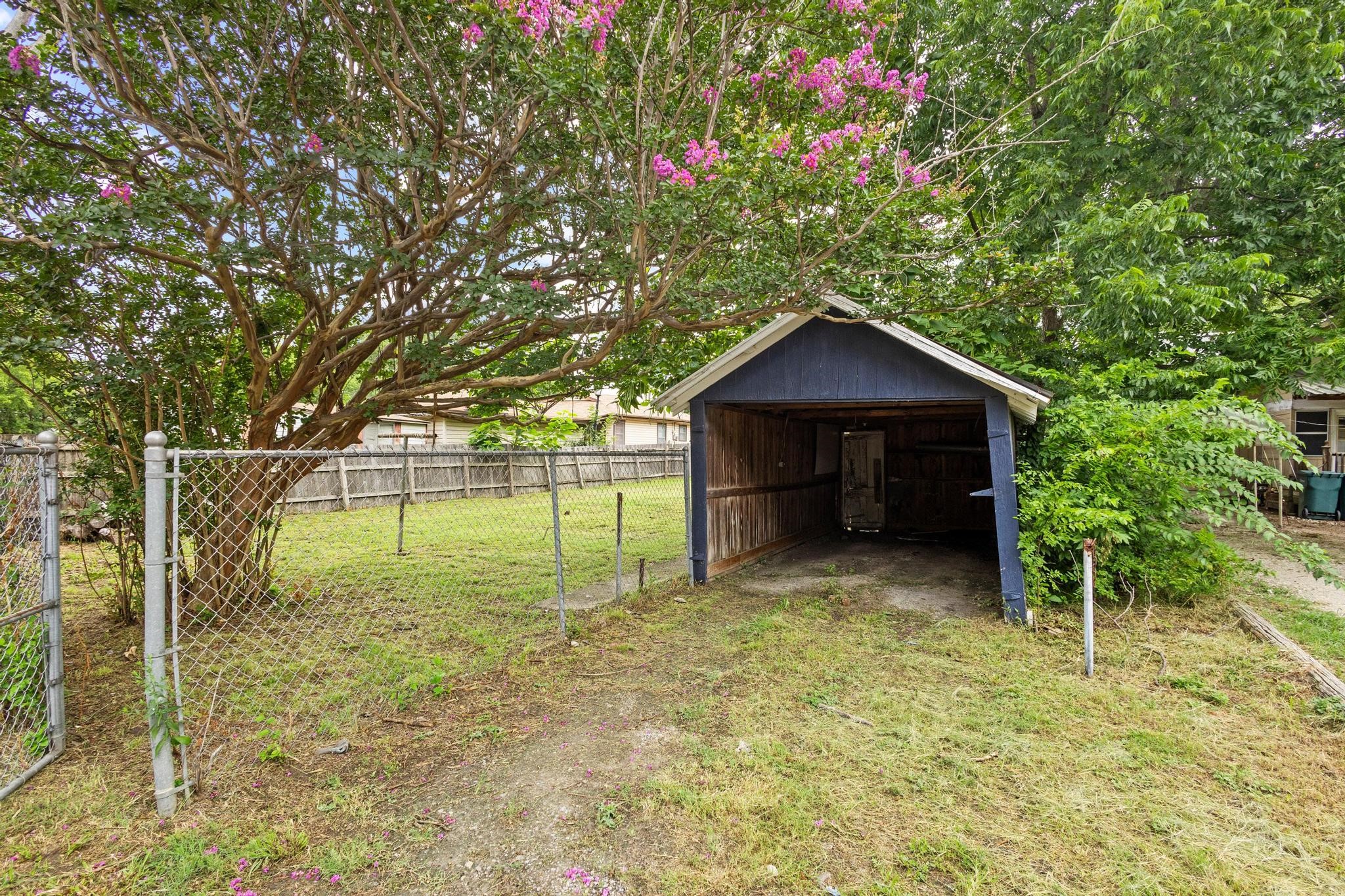 1710 S Walnut Street