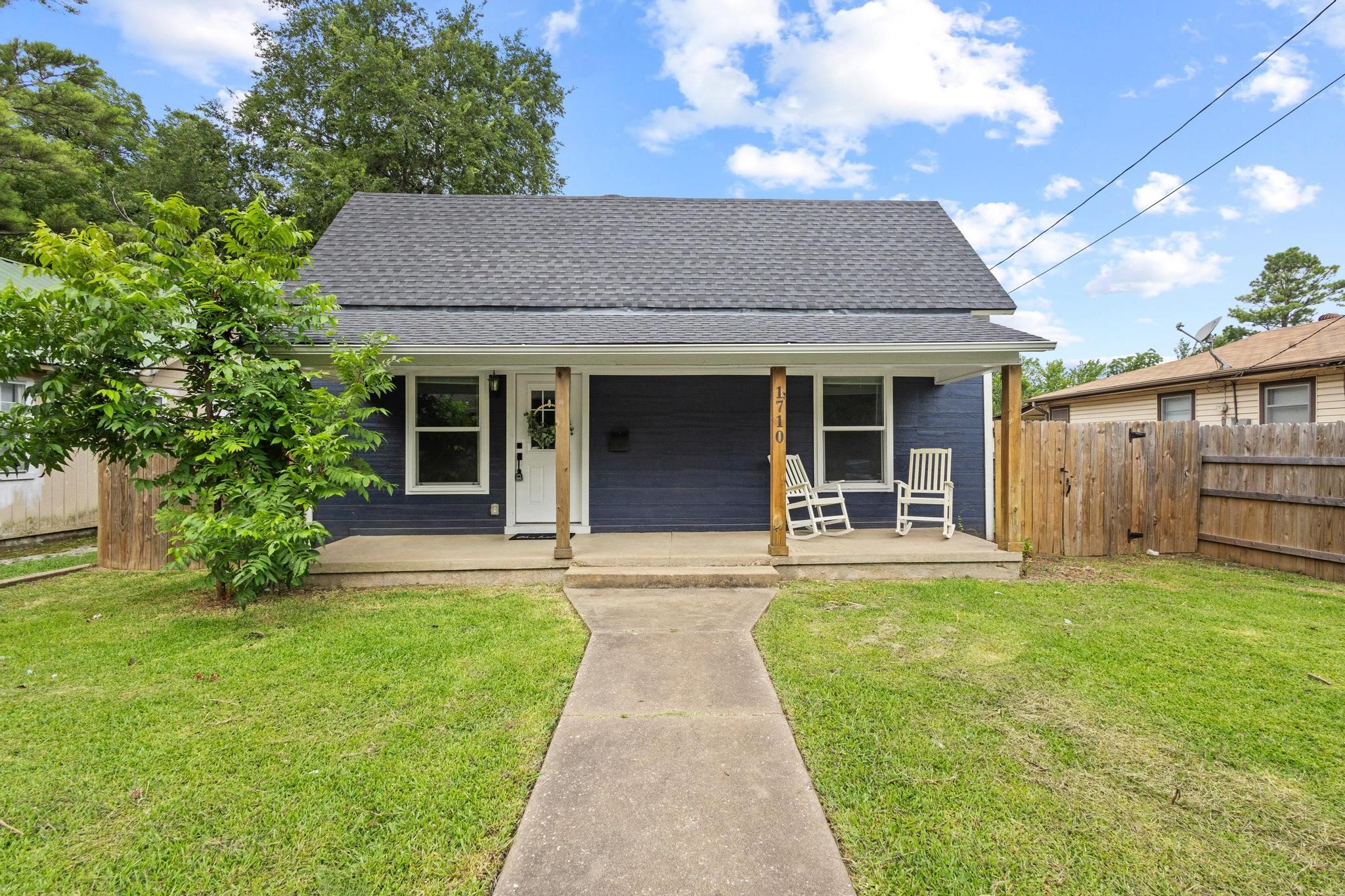 1710 S Walnut Street