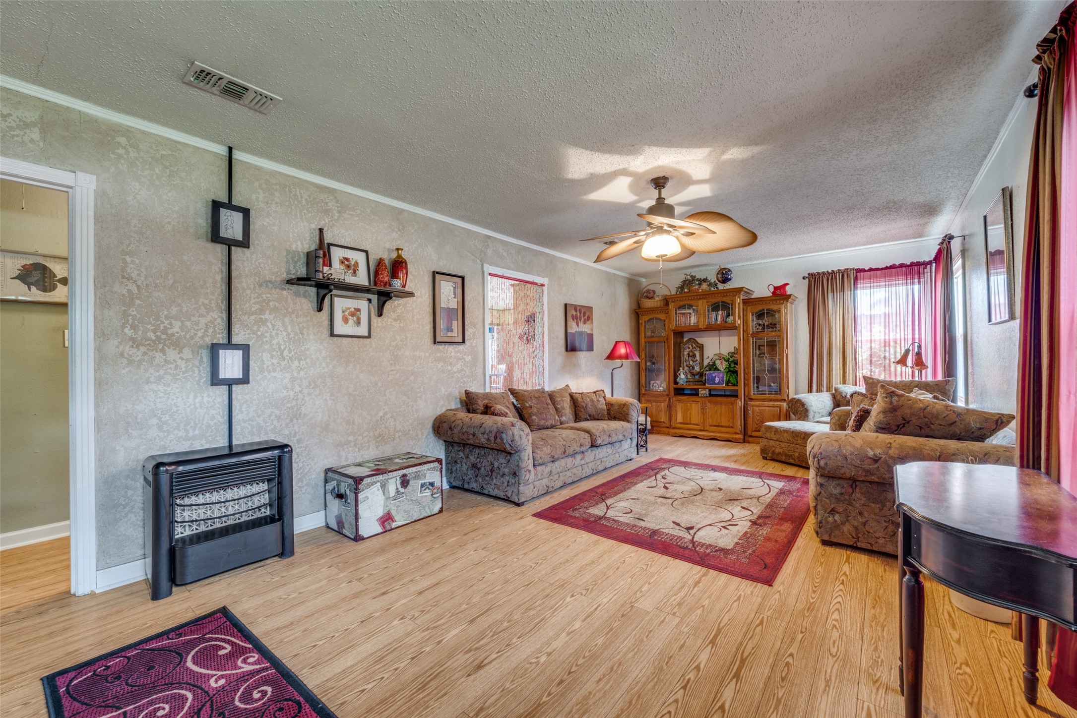 1508 W Shepherd Street