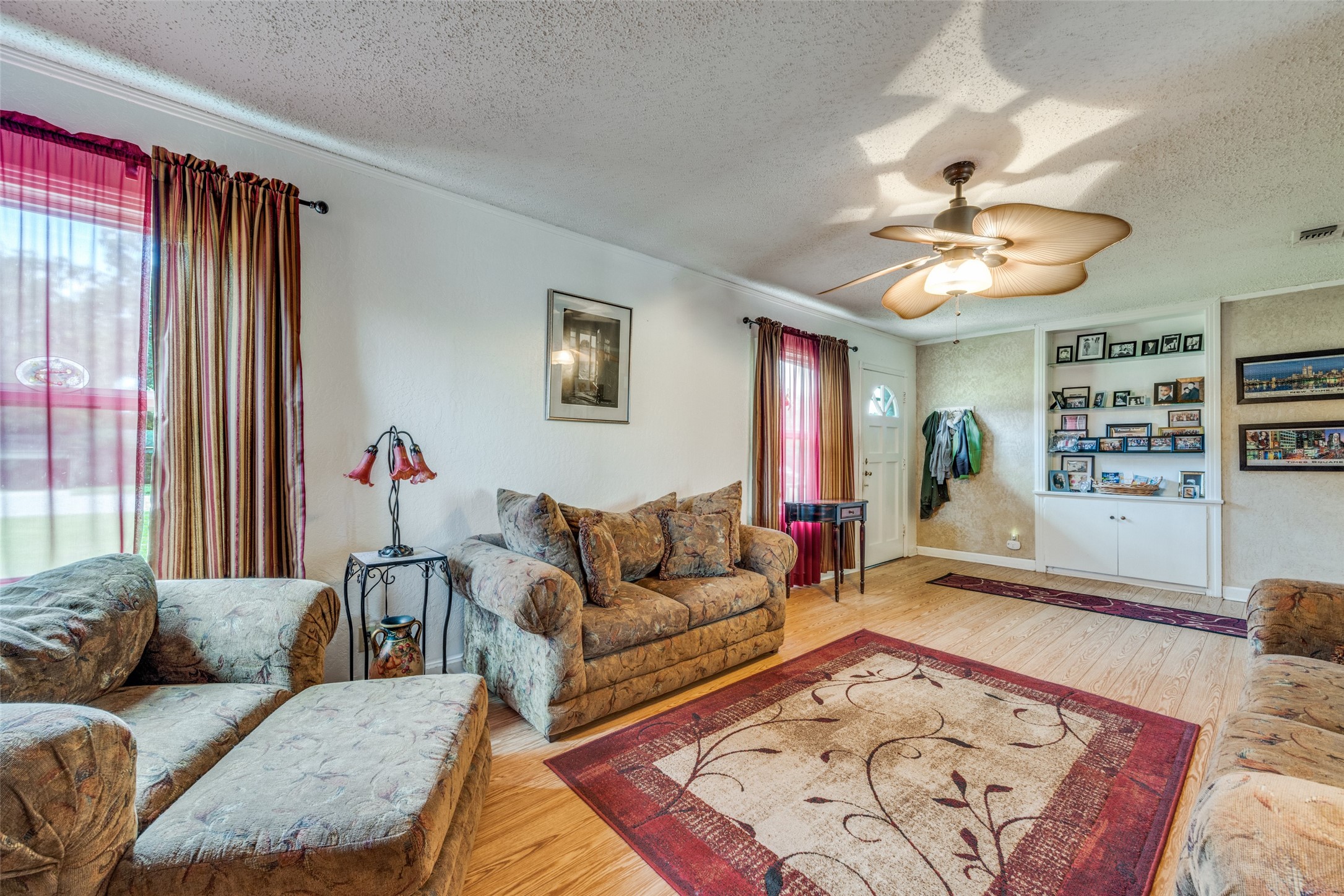 1508 W Shepherd Street