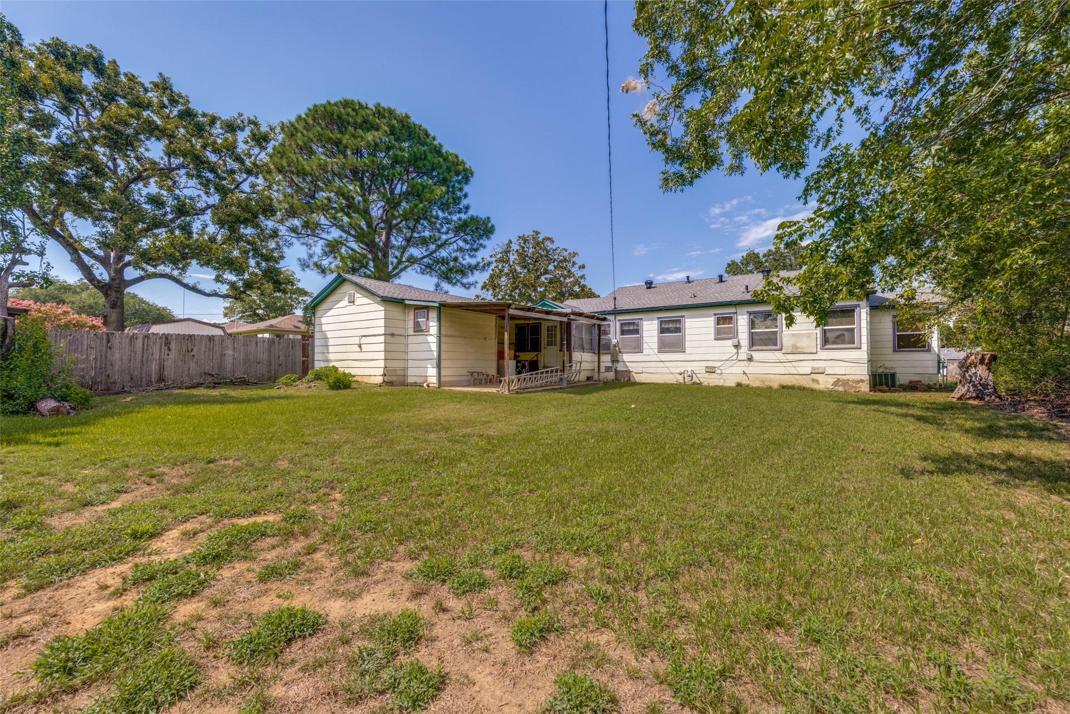 1508 W Shepherd Street