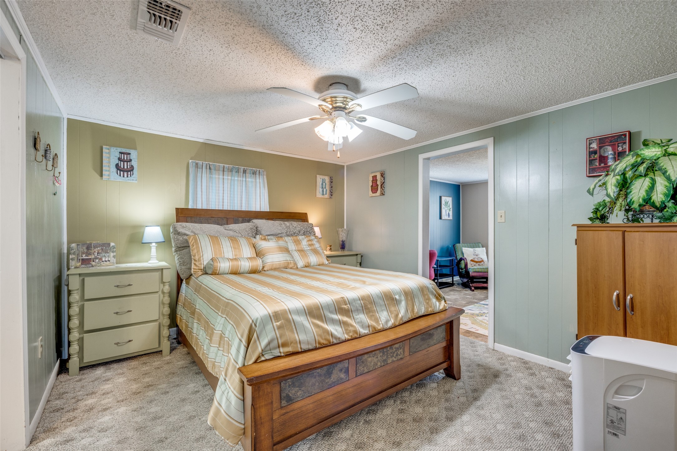 1508 W Shepherd Street