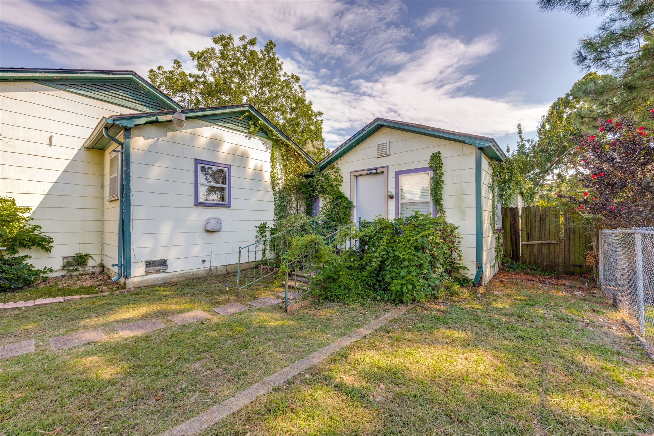 1508 W Shepherd Street