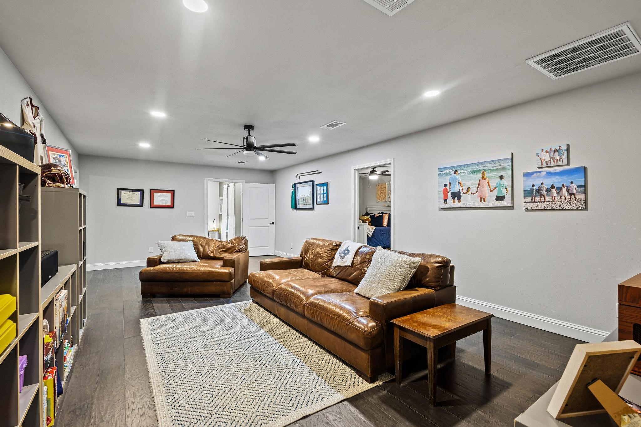 979 Mitchell Road