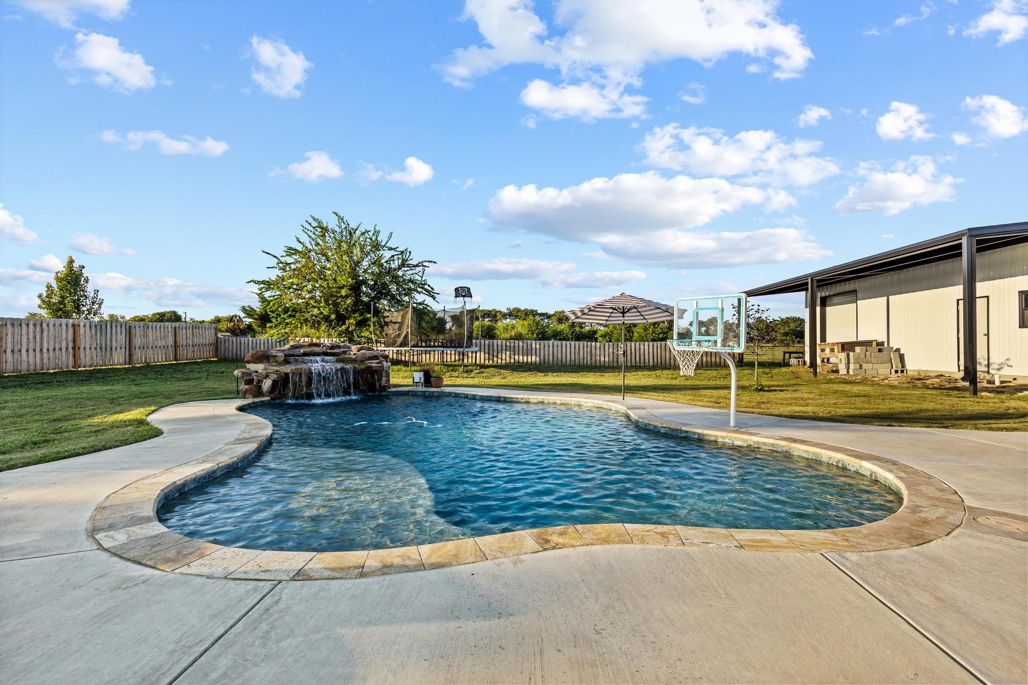 979 Mitchell Road