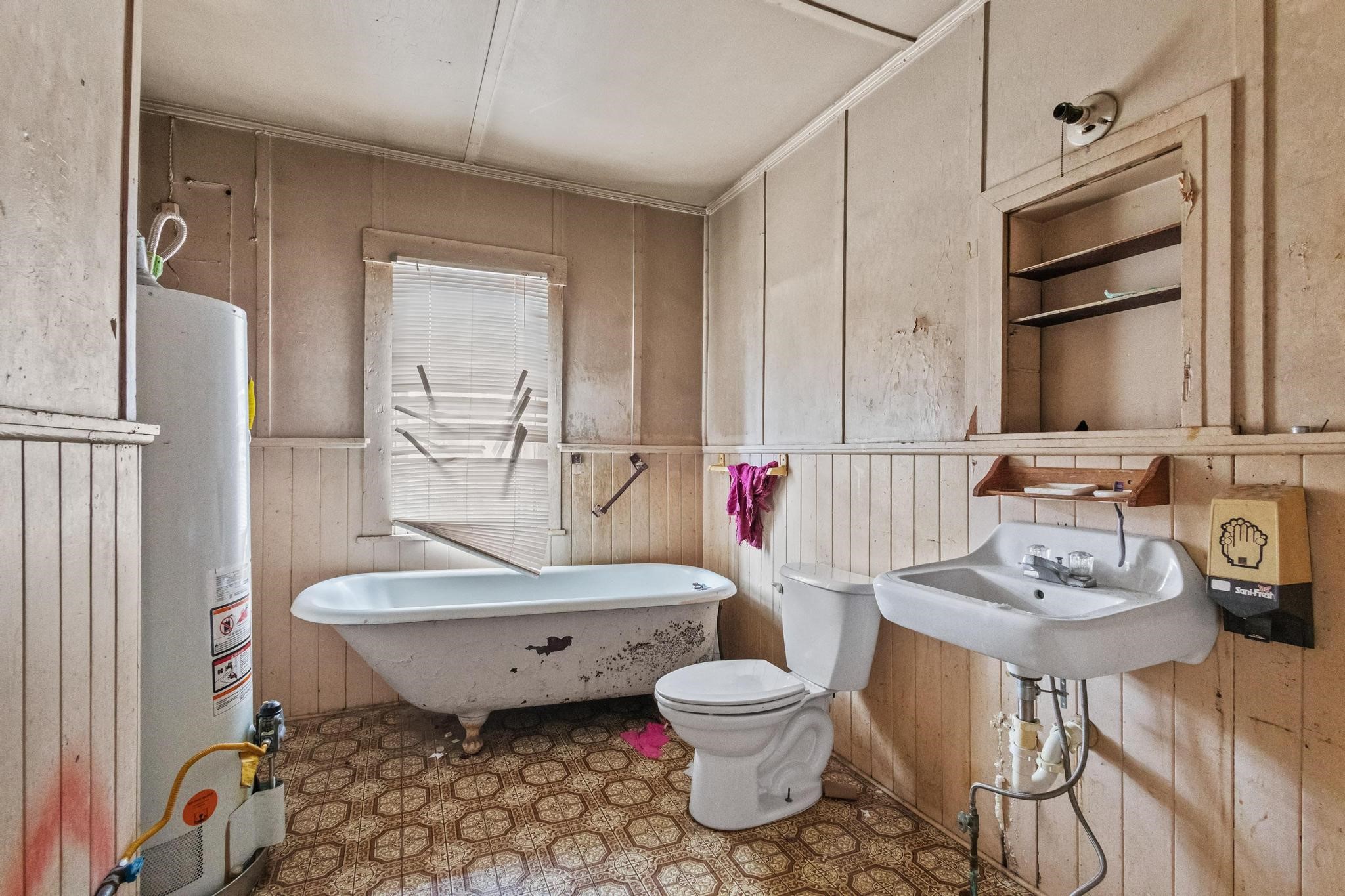 1309 W Morton Street