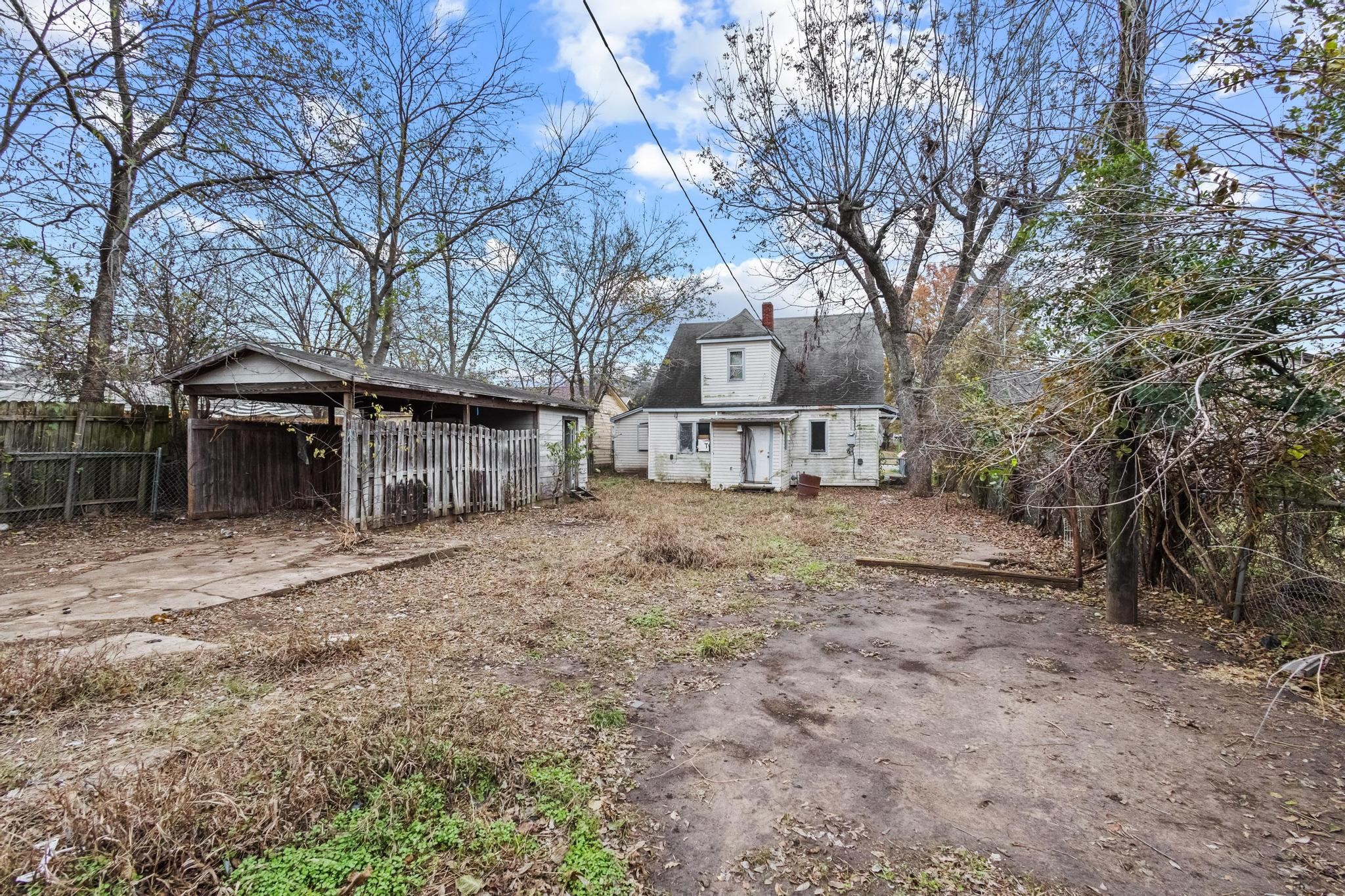 1309 W Morton Street