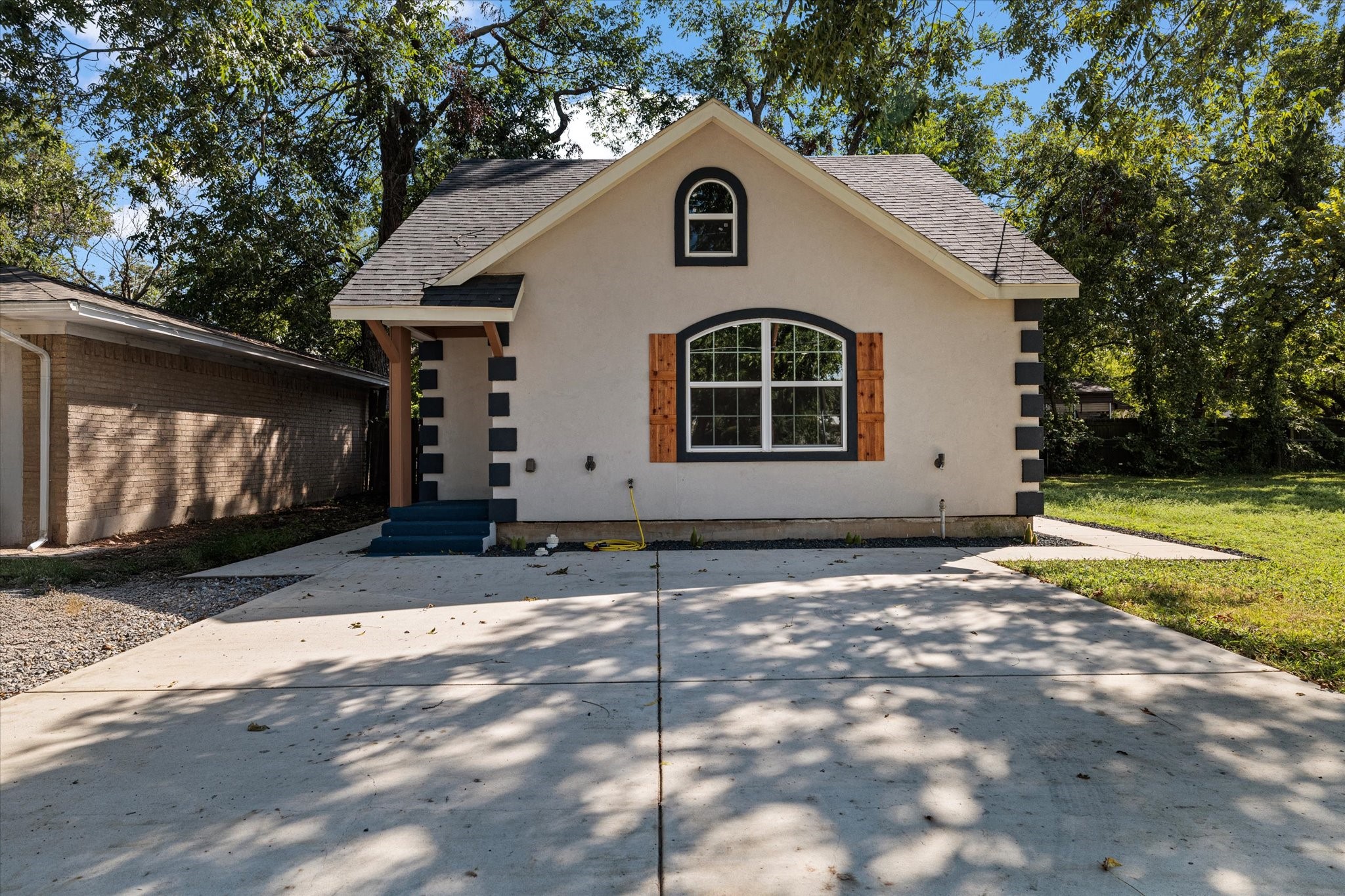 111 E Division Street