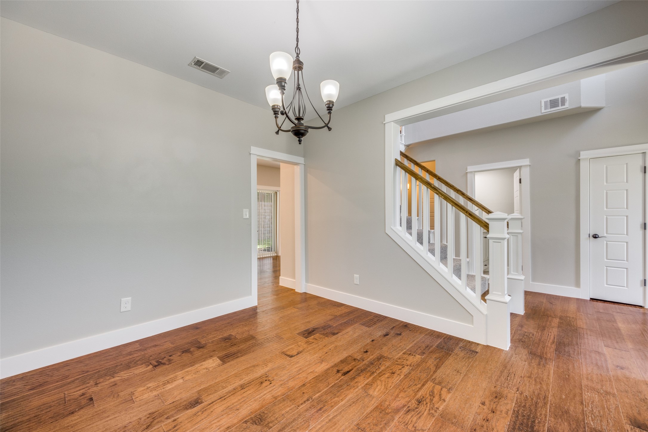208 Greenway Bend