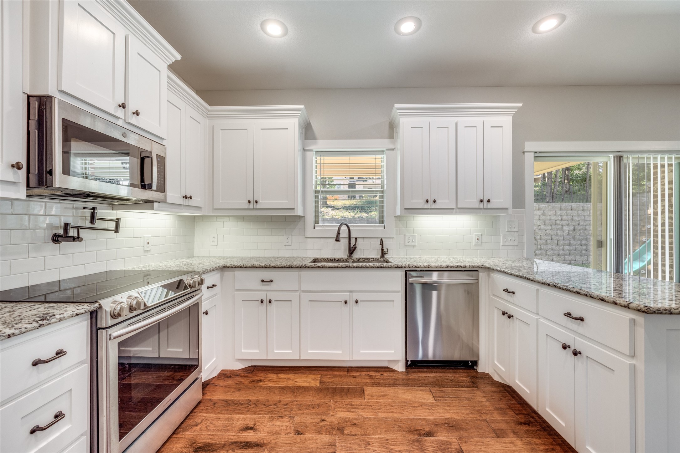 208 Greenway Bend