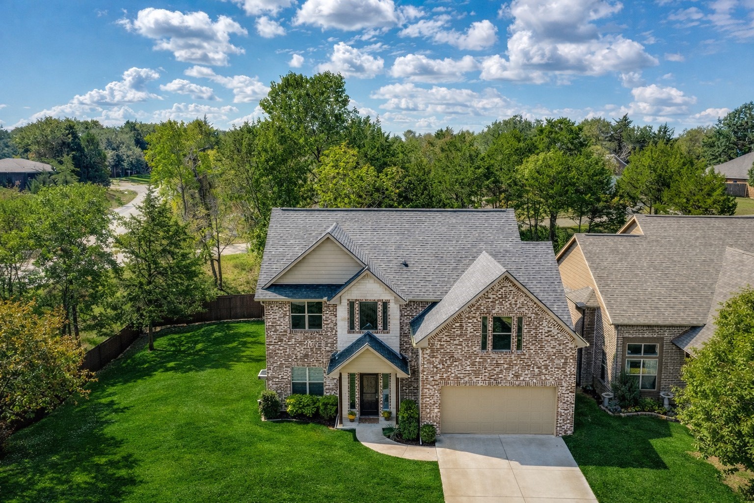 208 Greenway Bend