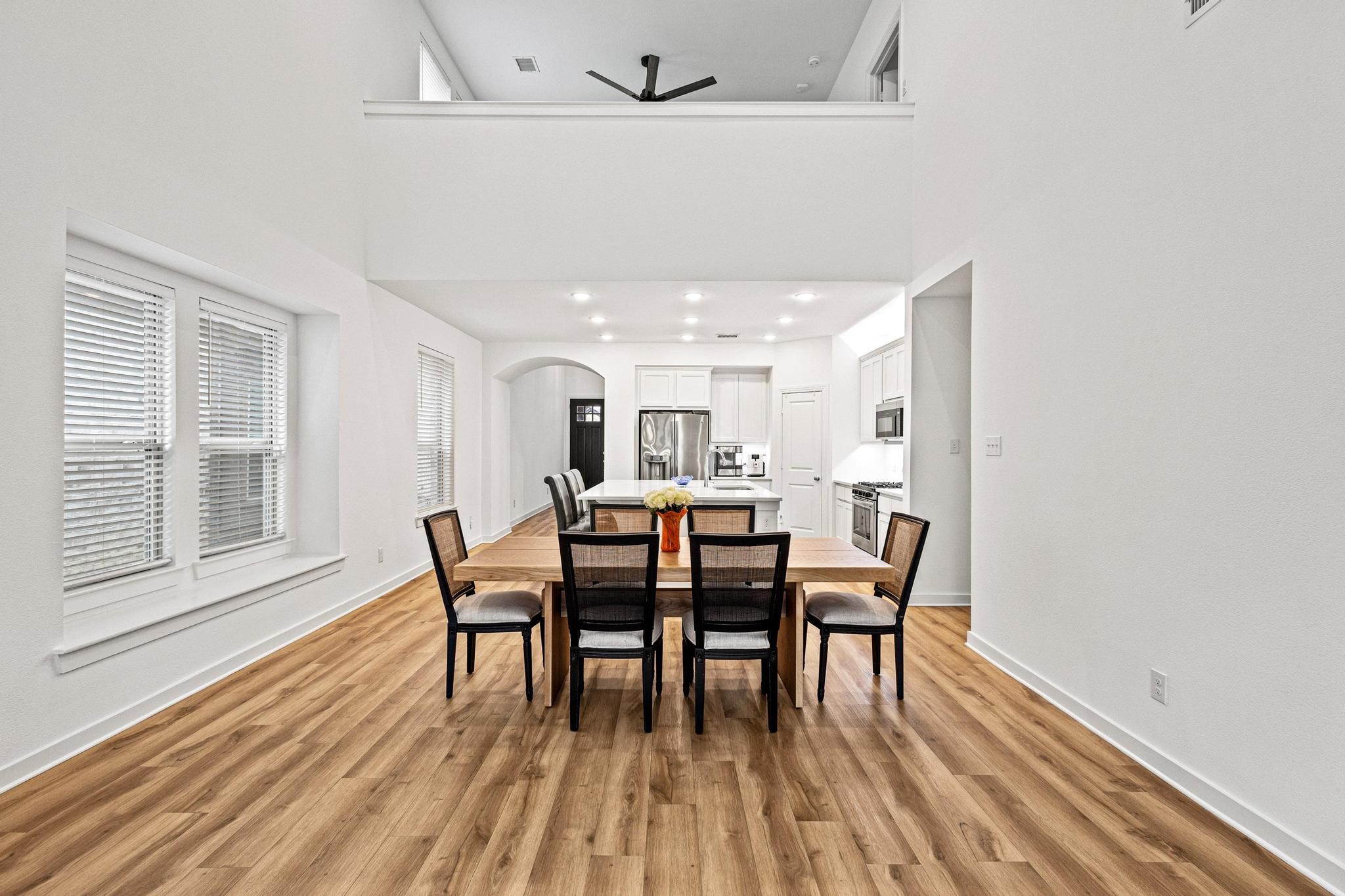 3952 Oak Creek Circle