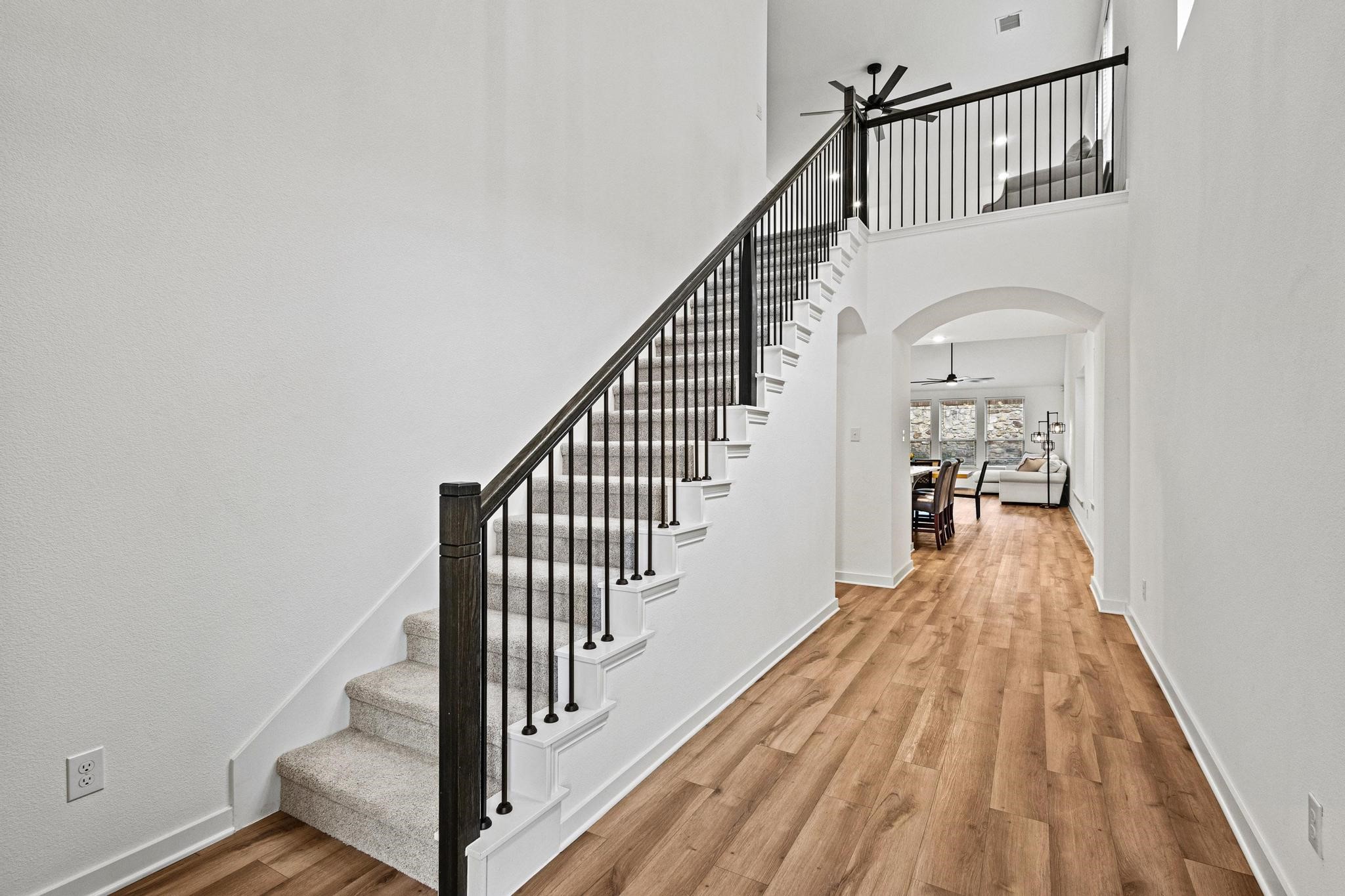 3952 Oak Creek Circle