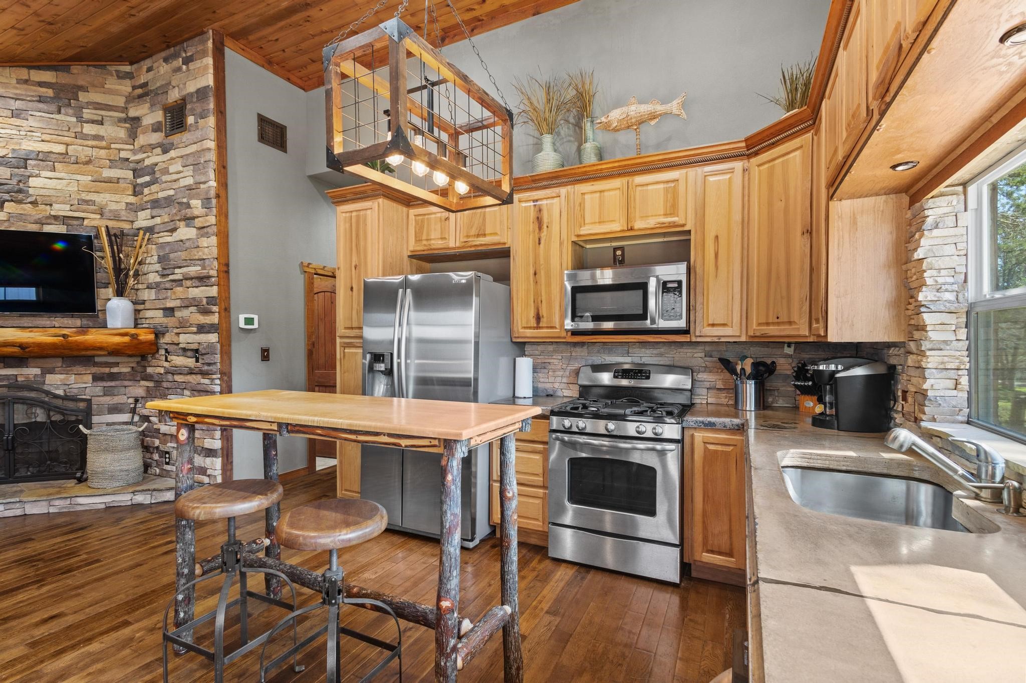 236 Homesite Road