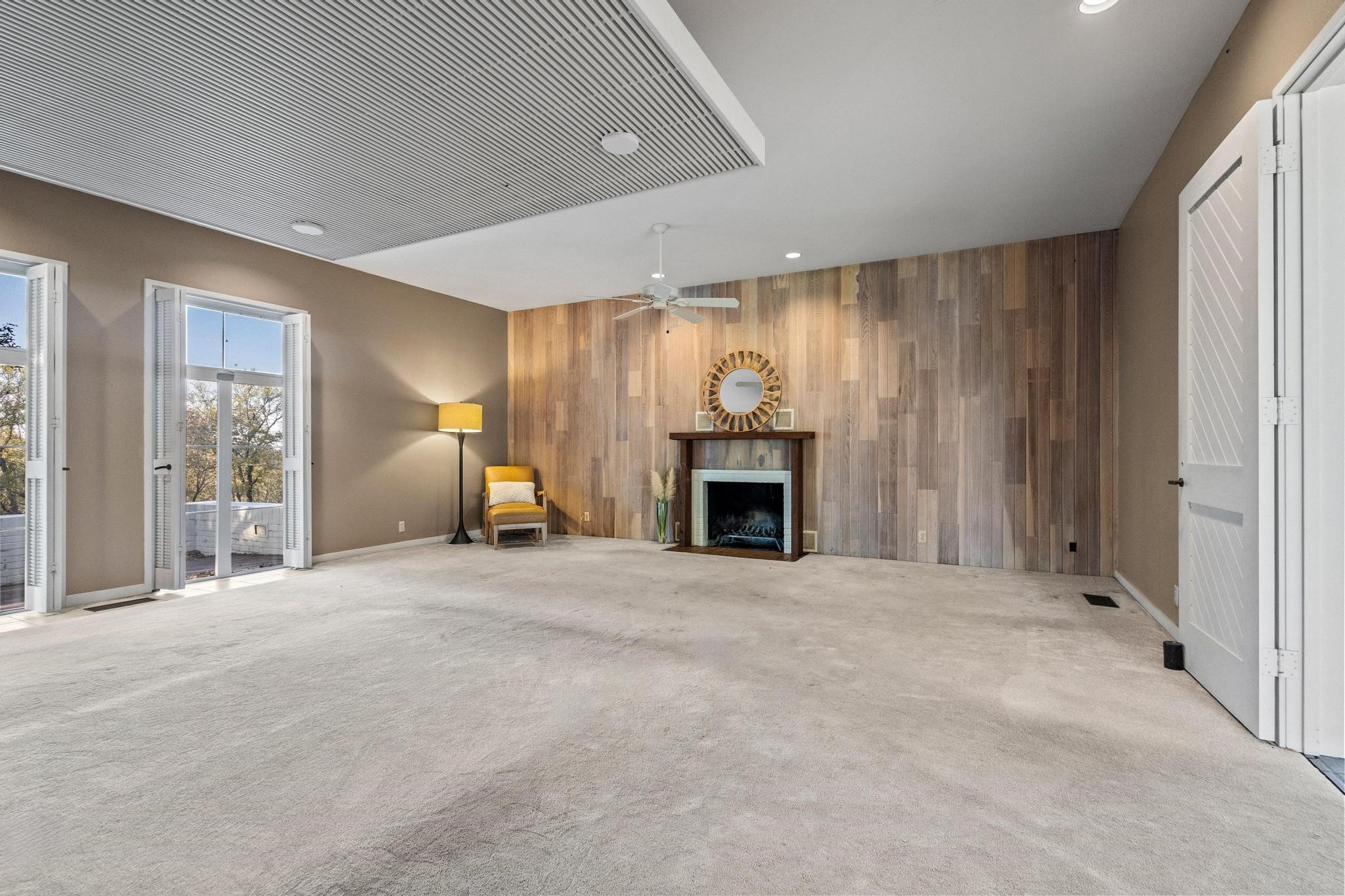 3906 Highland Drive