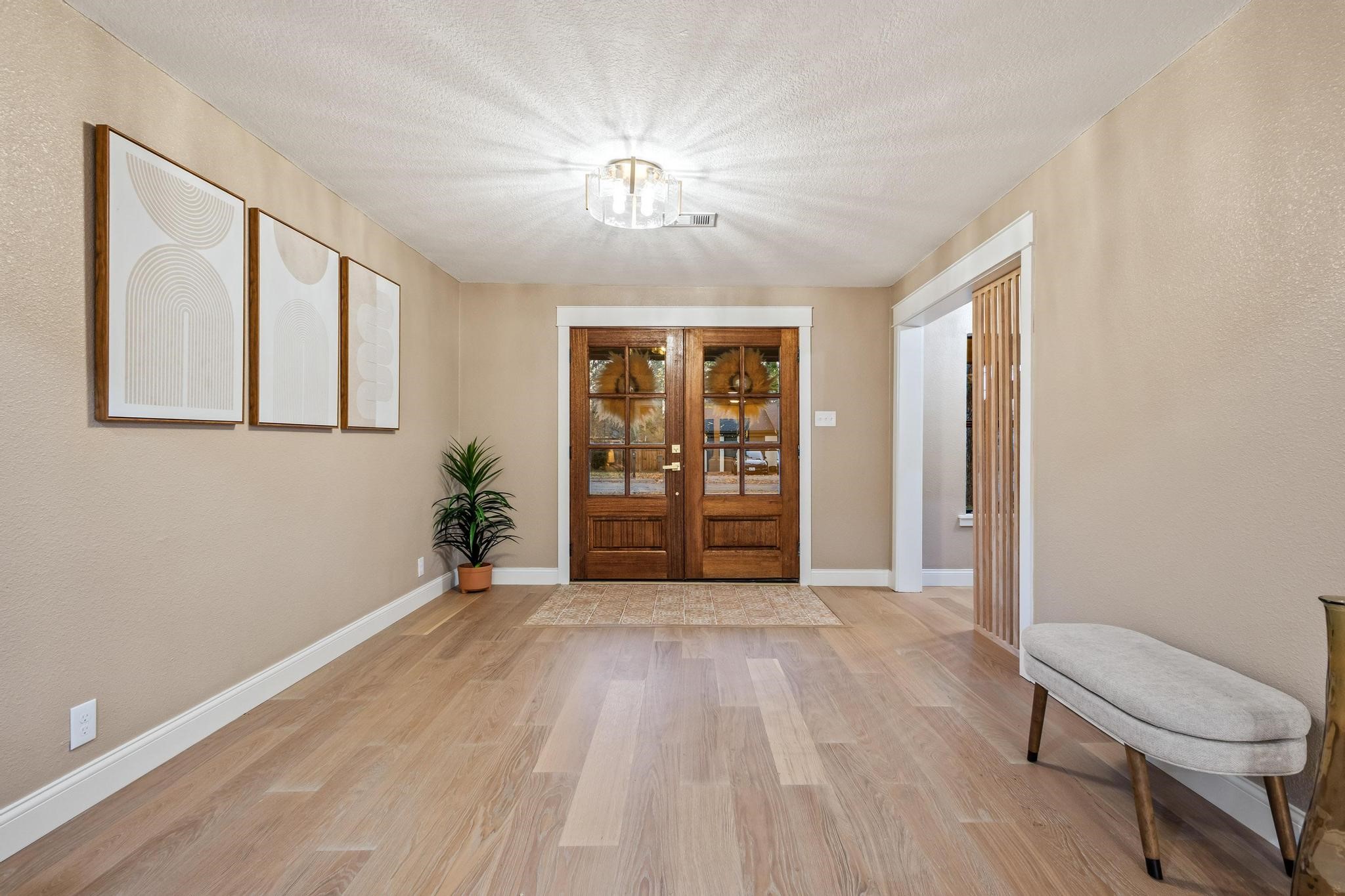 2214 Rex Cruse Drive