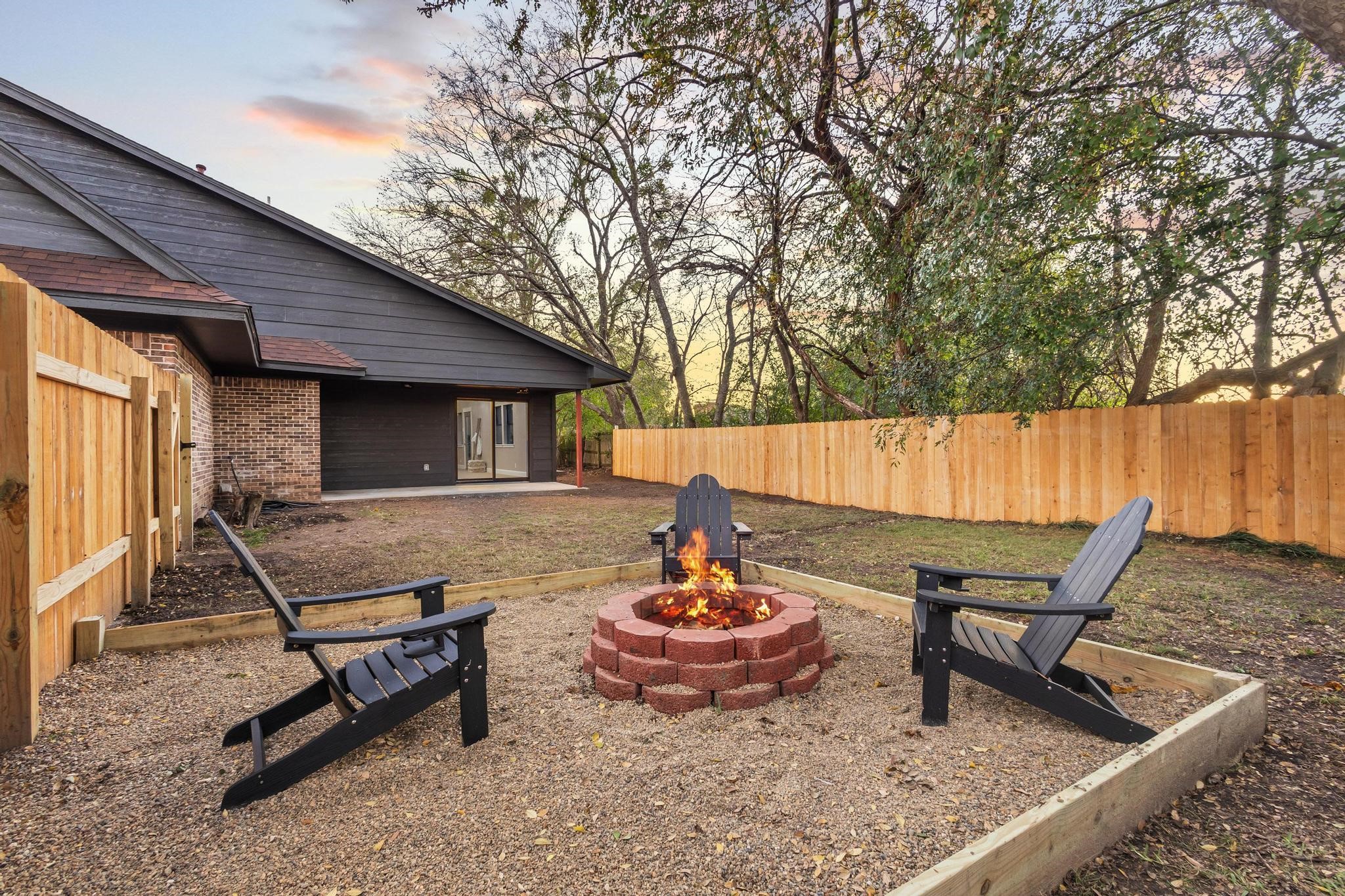 2214 Rex Cruse Drive