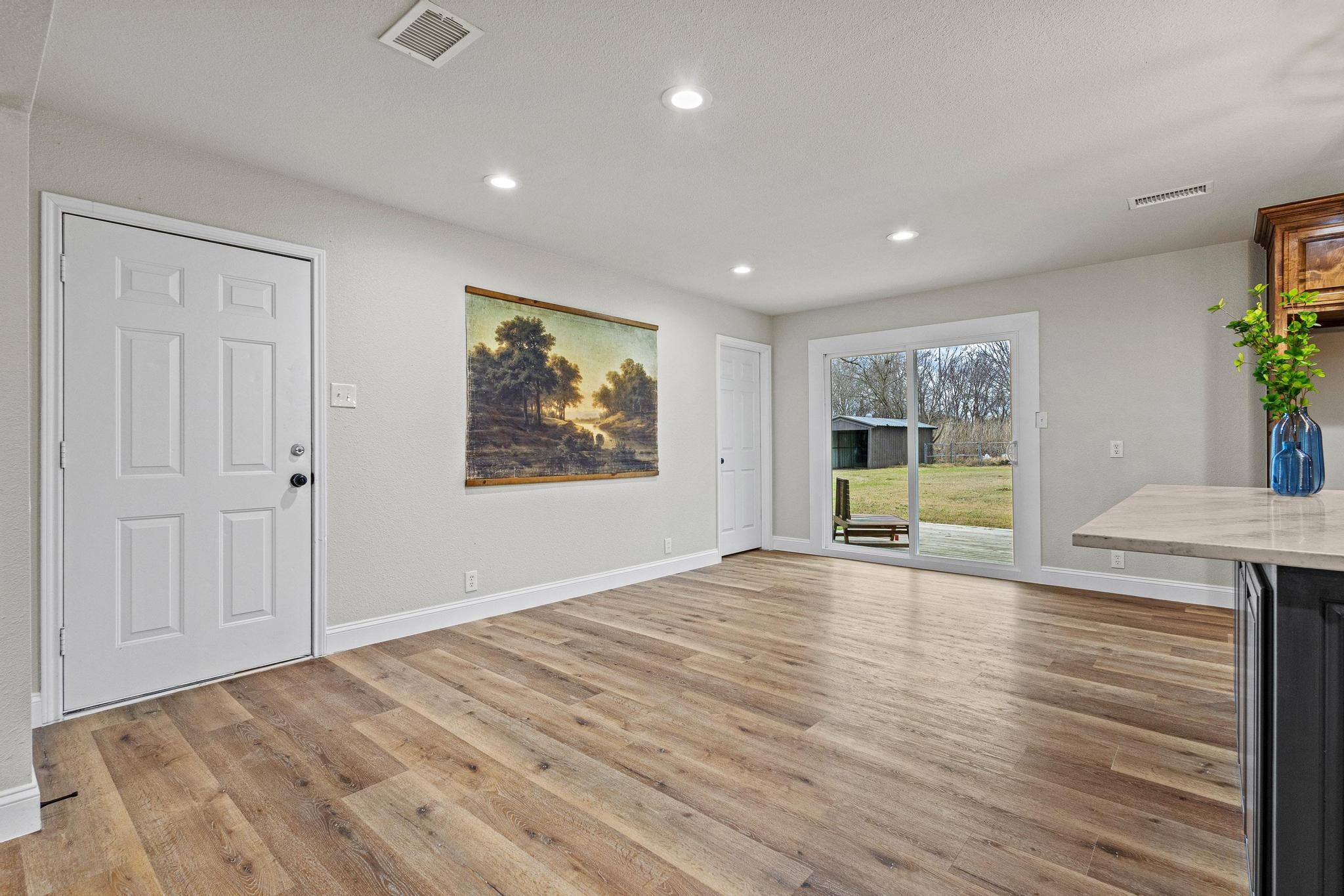 3327 Carriage Circle