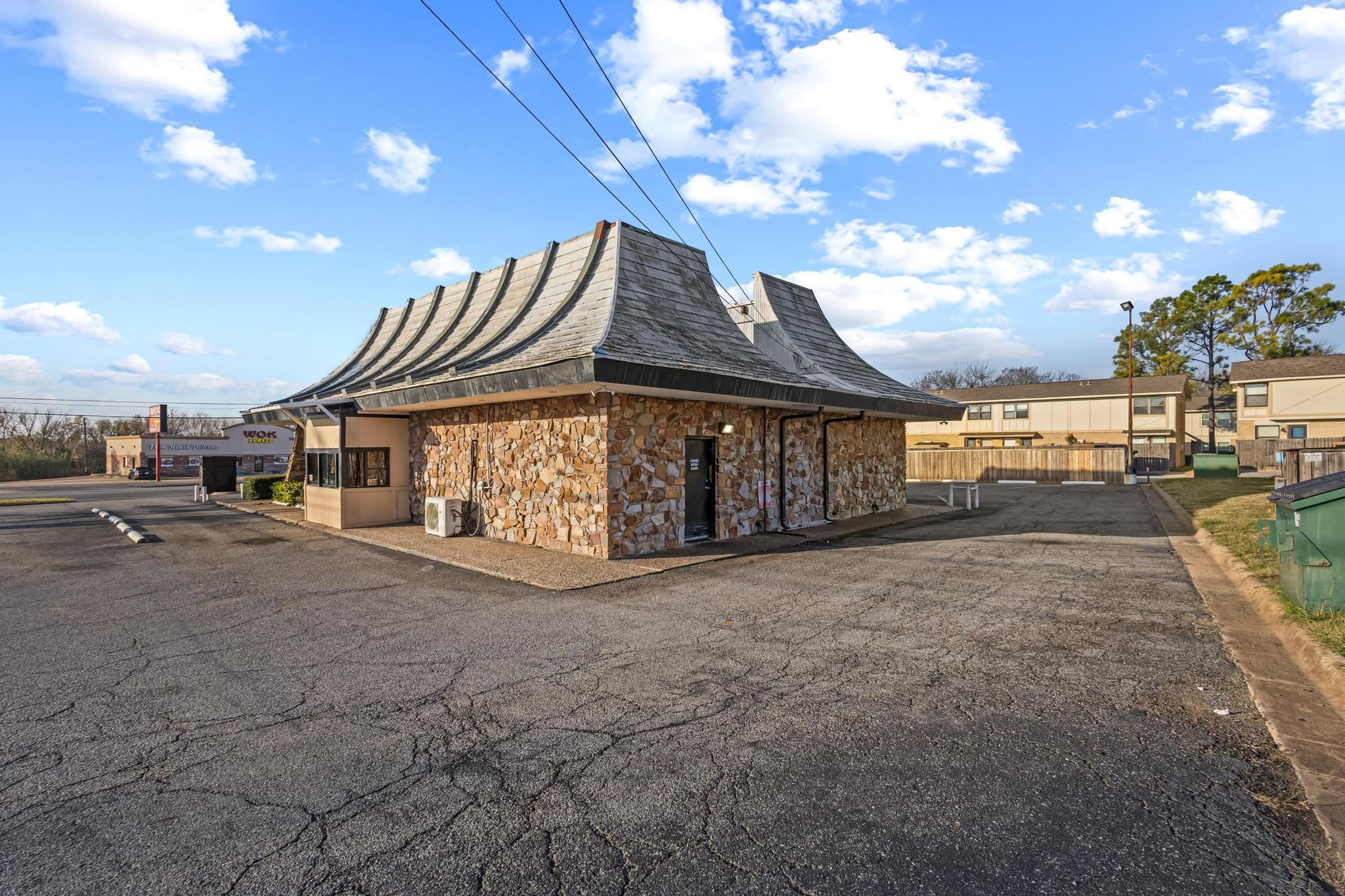 1901 W Morton Street