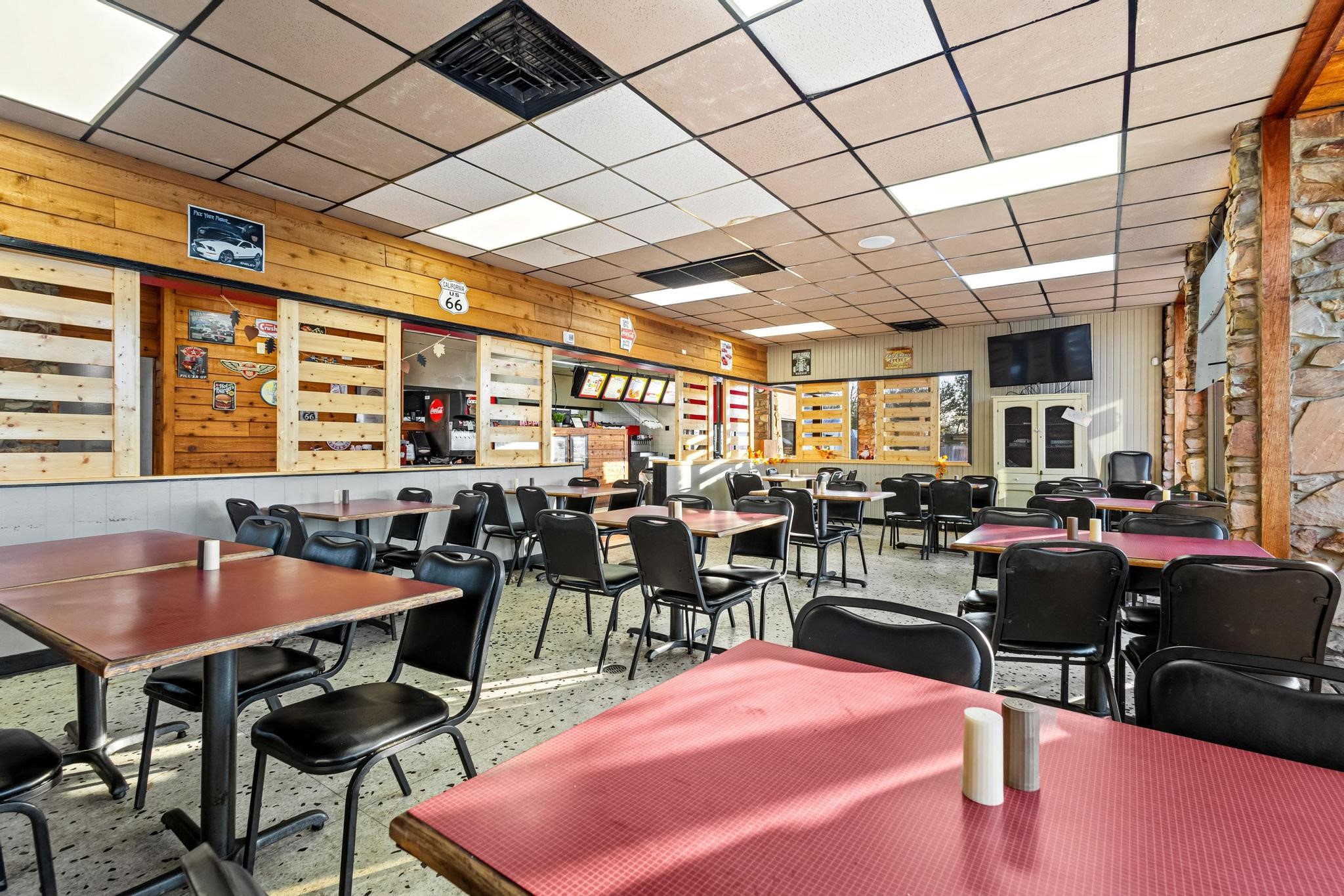 1901 W Morton Street