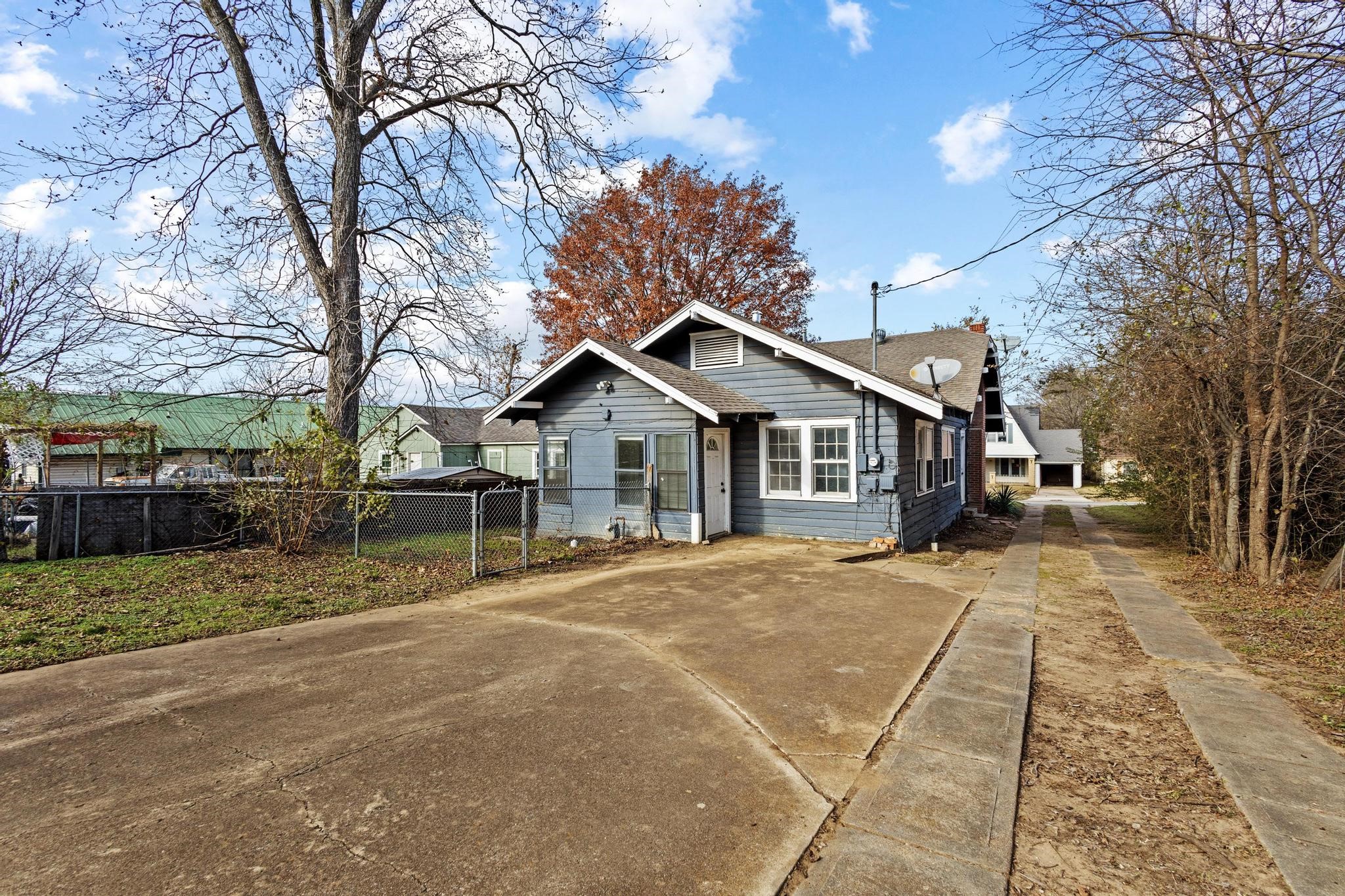 1310 W Morton Street