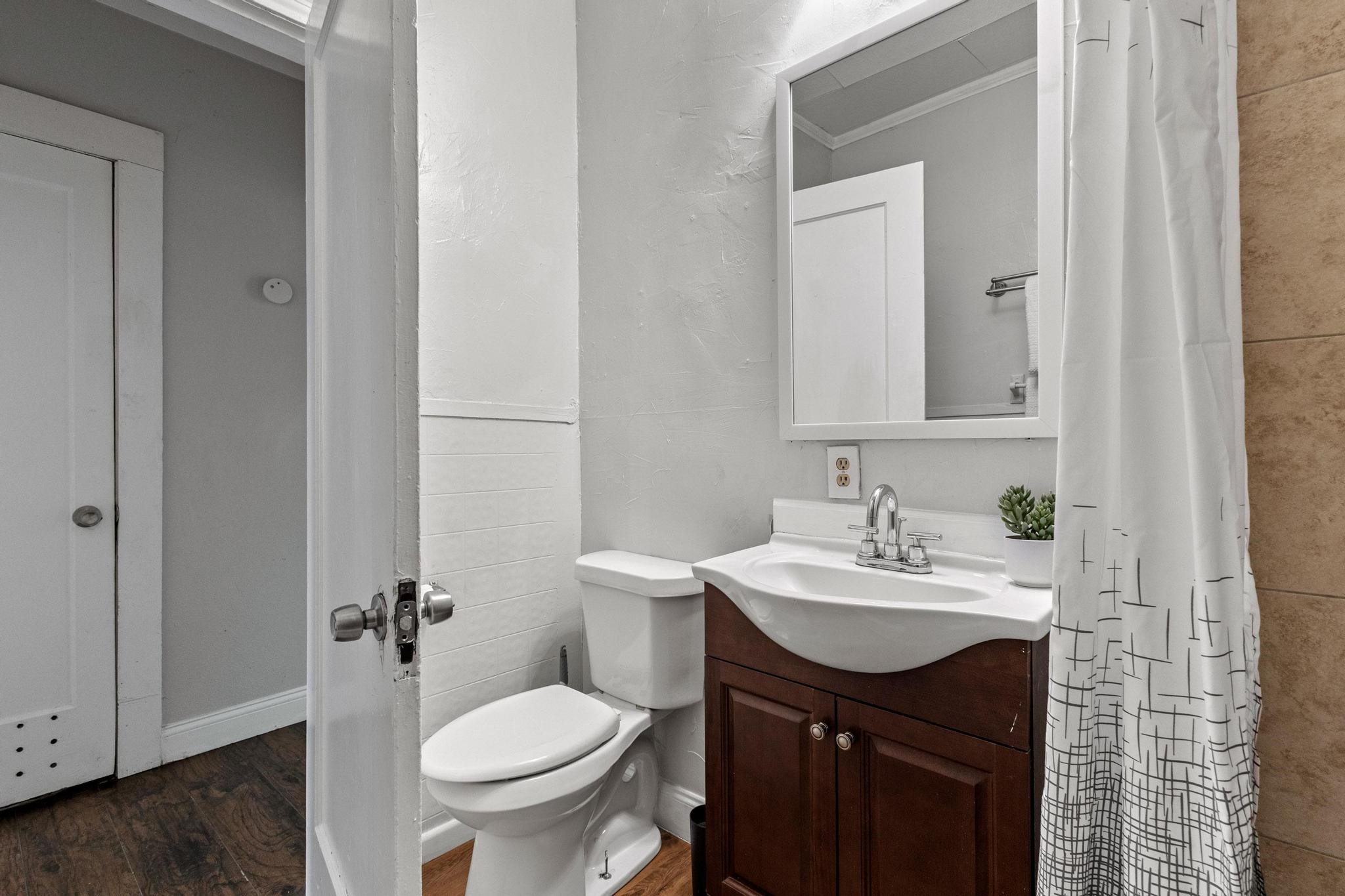 1310 W Morton Street