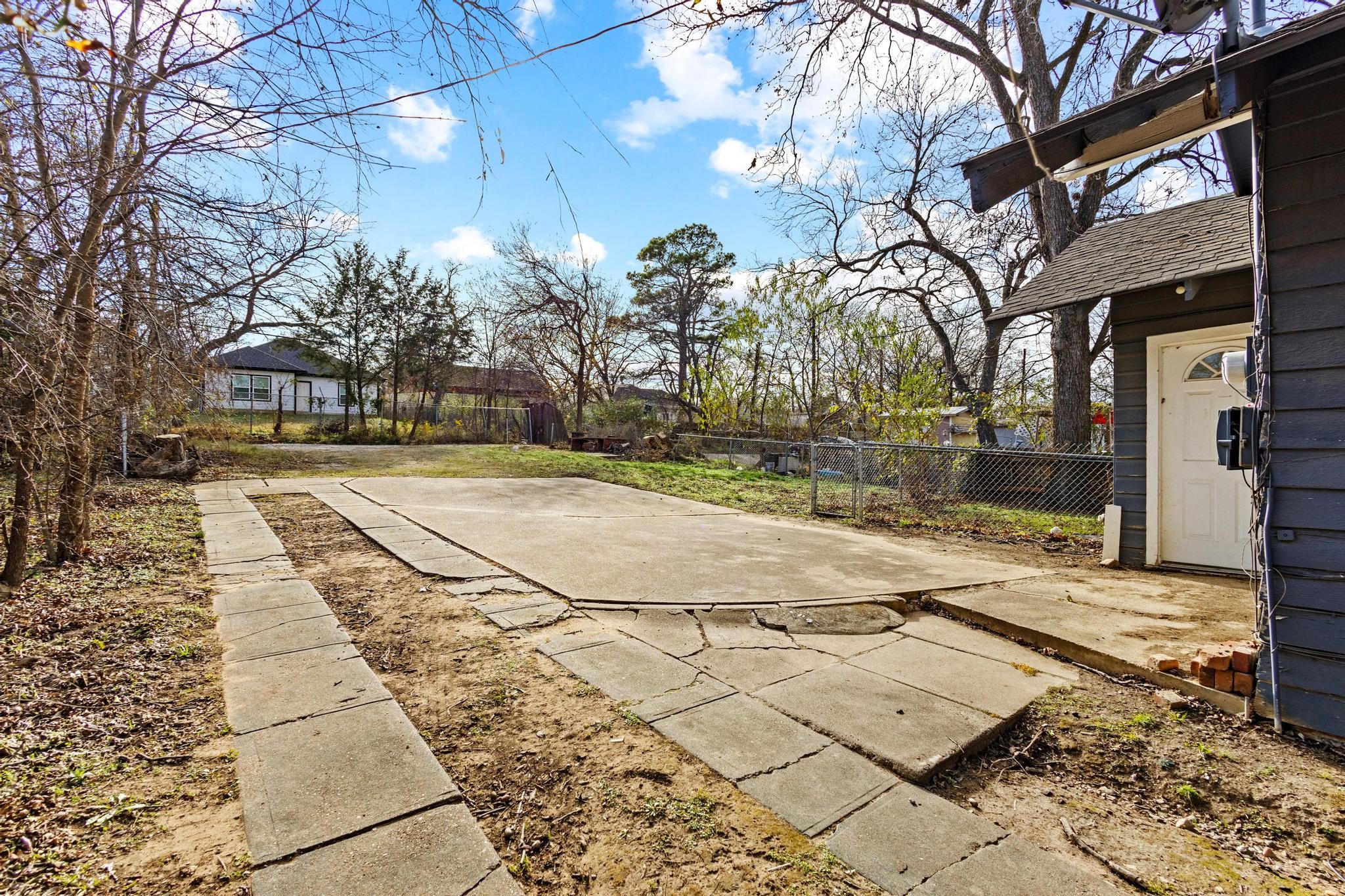 1310 W Morton Street