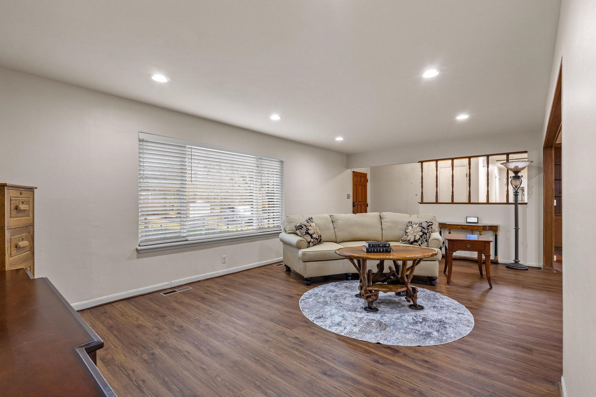 1701 S Lillis Lane