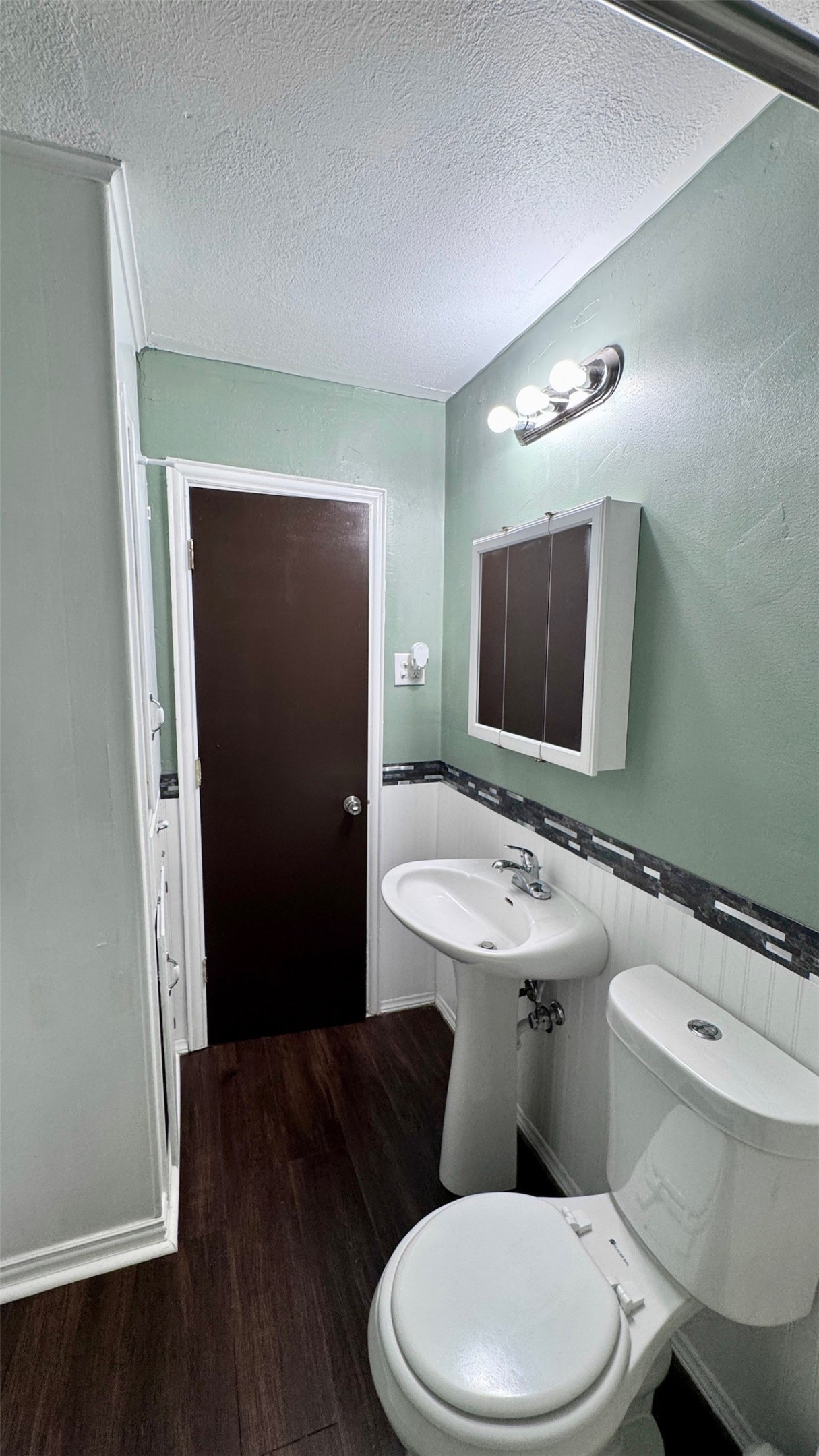 2626 W Washington Street