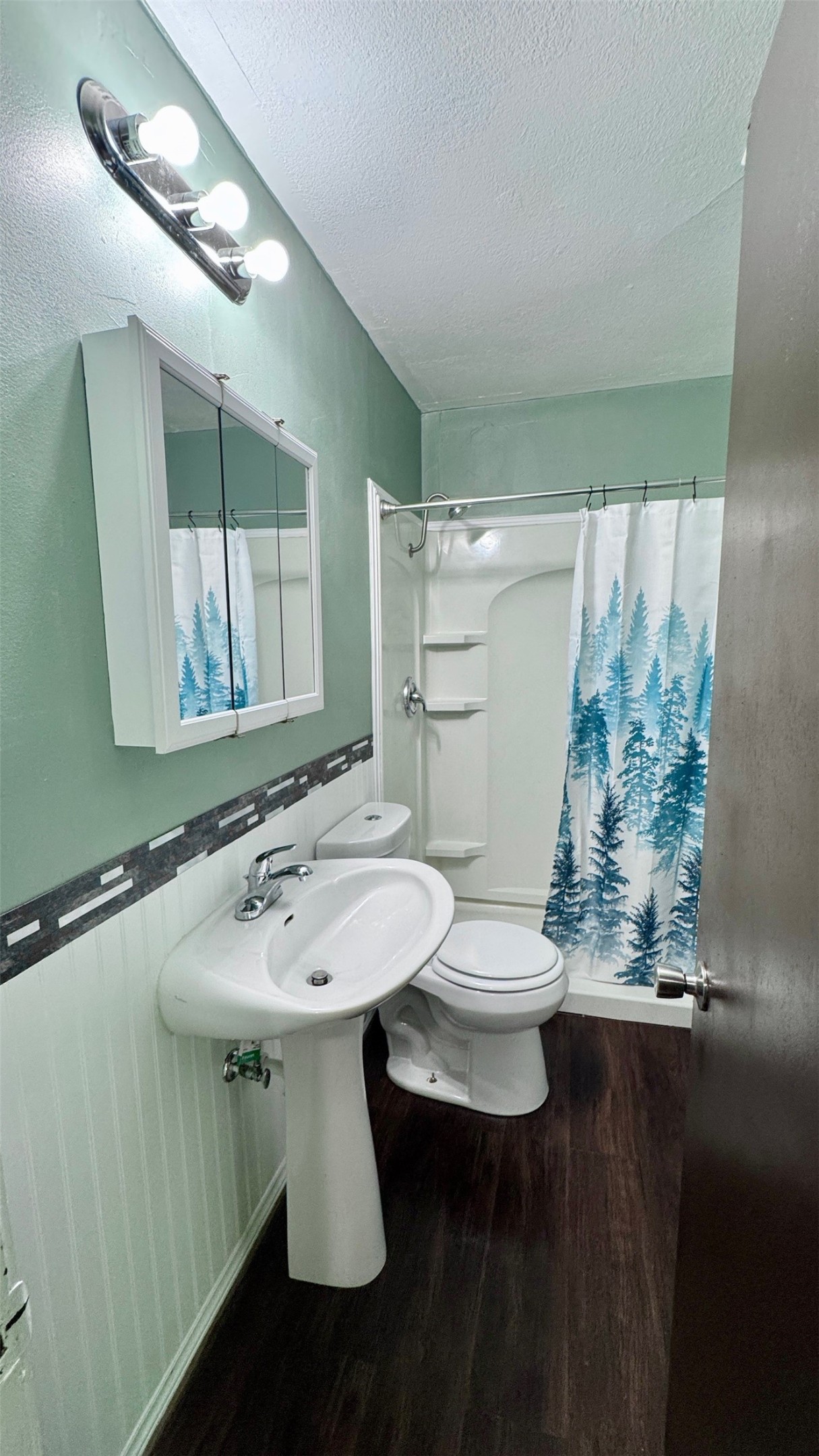 2626 W Washington Street