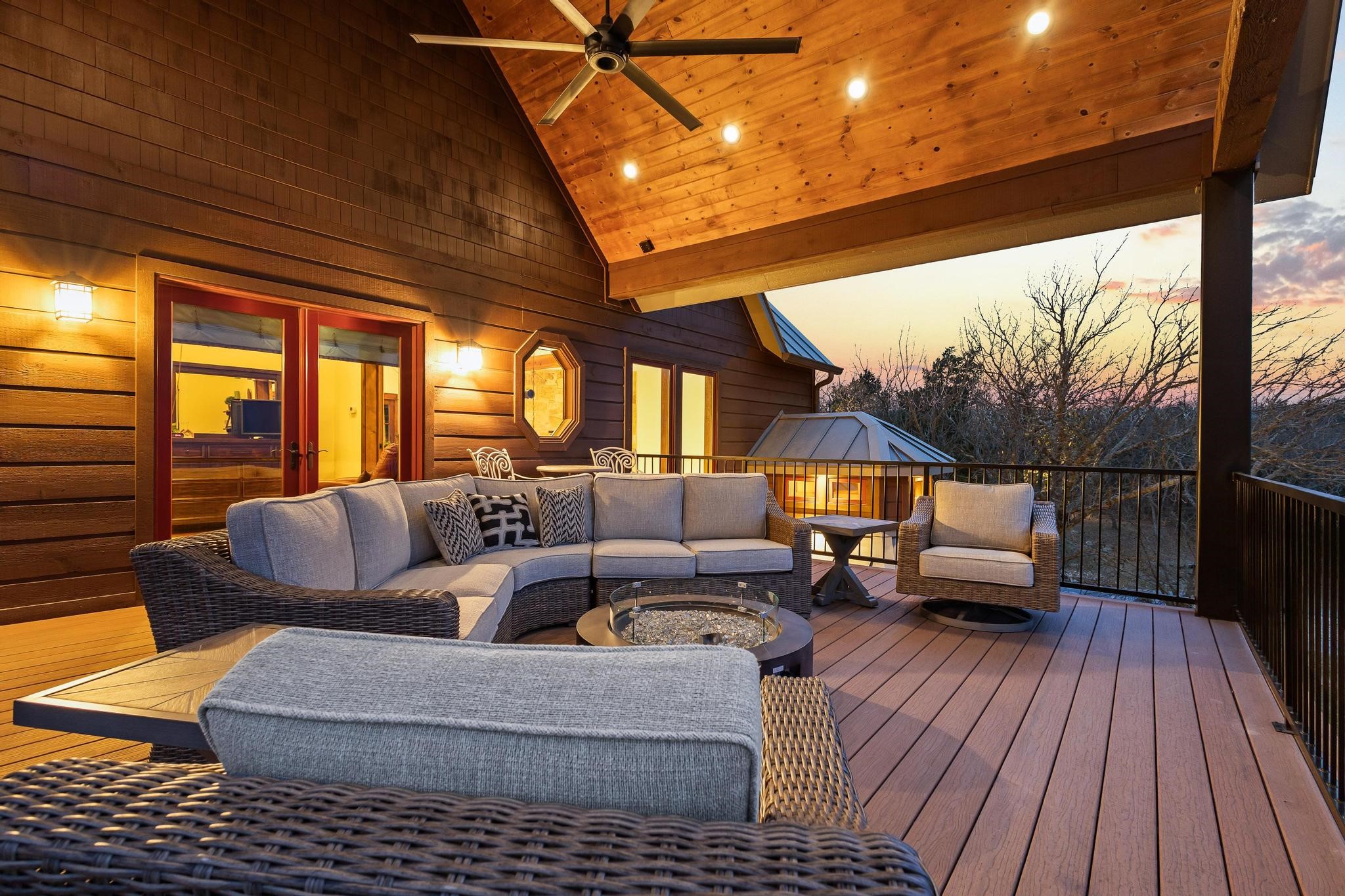 220 Oak Hills Drive