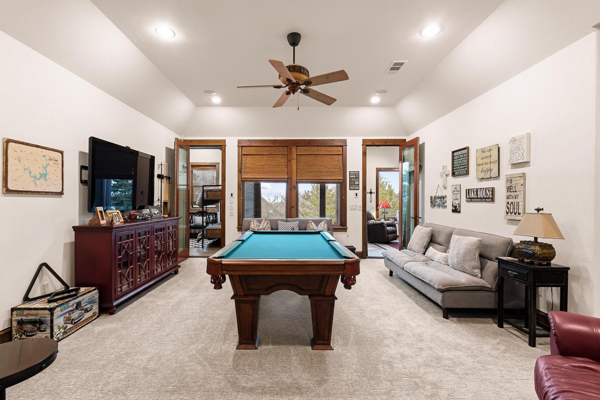 220 Oak Hills Drive