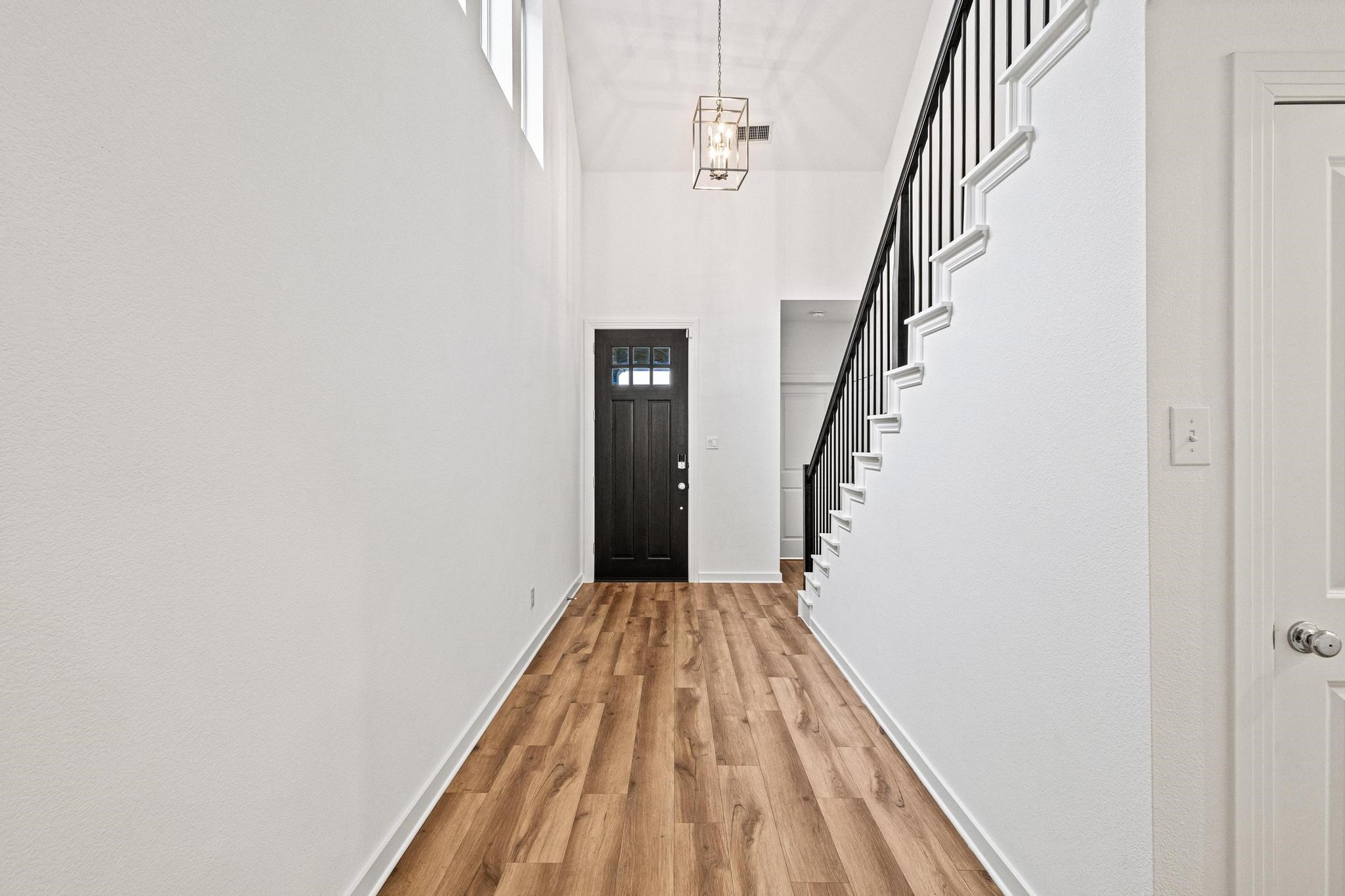 3952 Oak Creek Circle