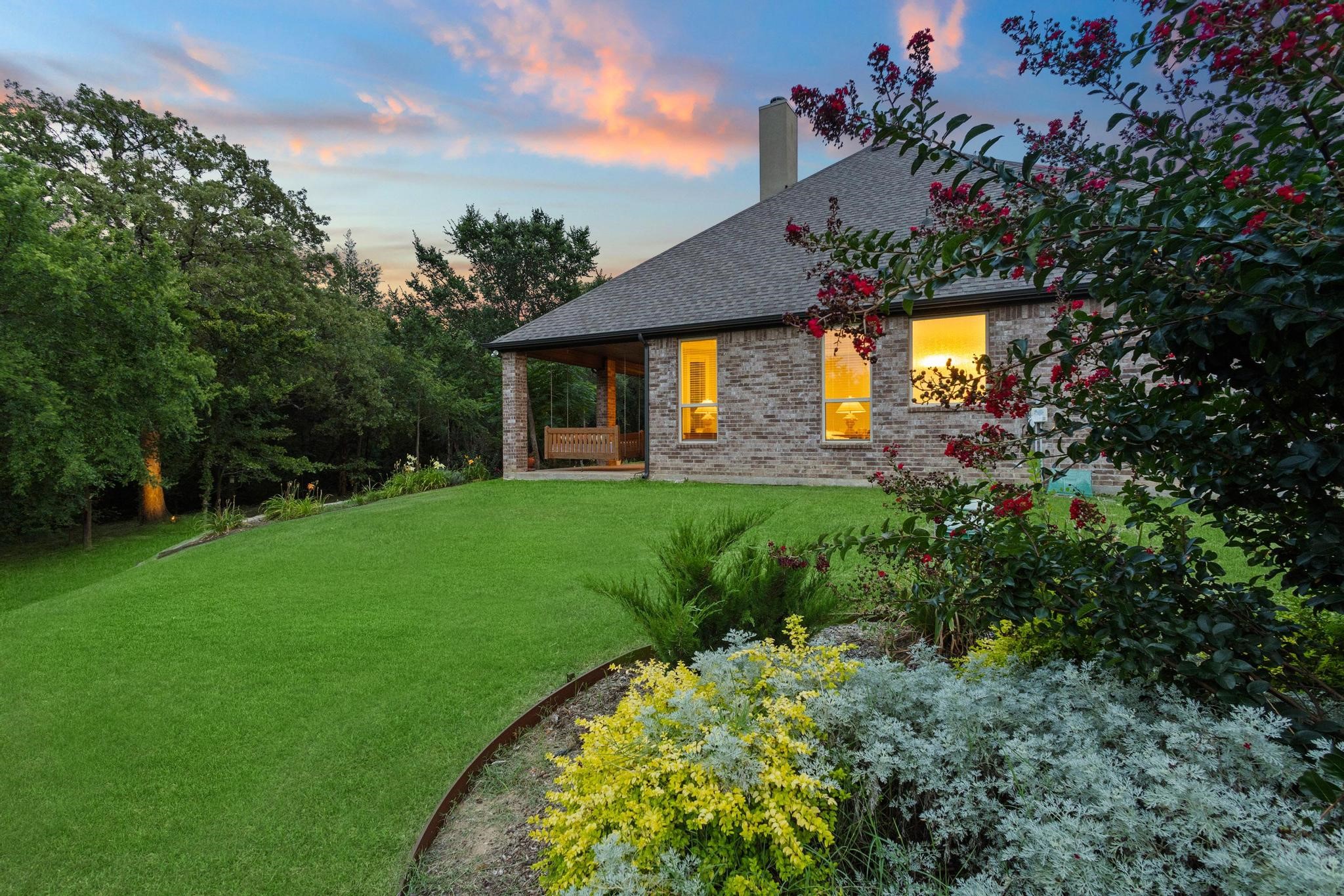 1090 Stone Trail Lane