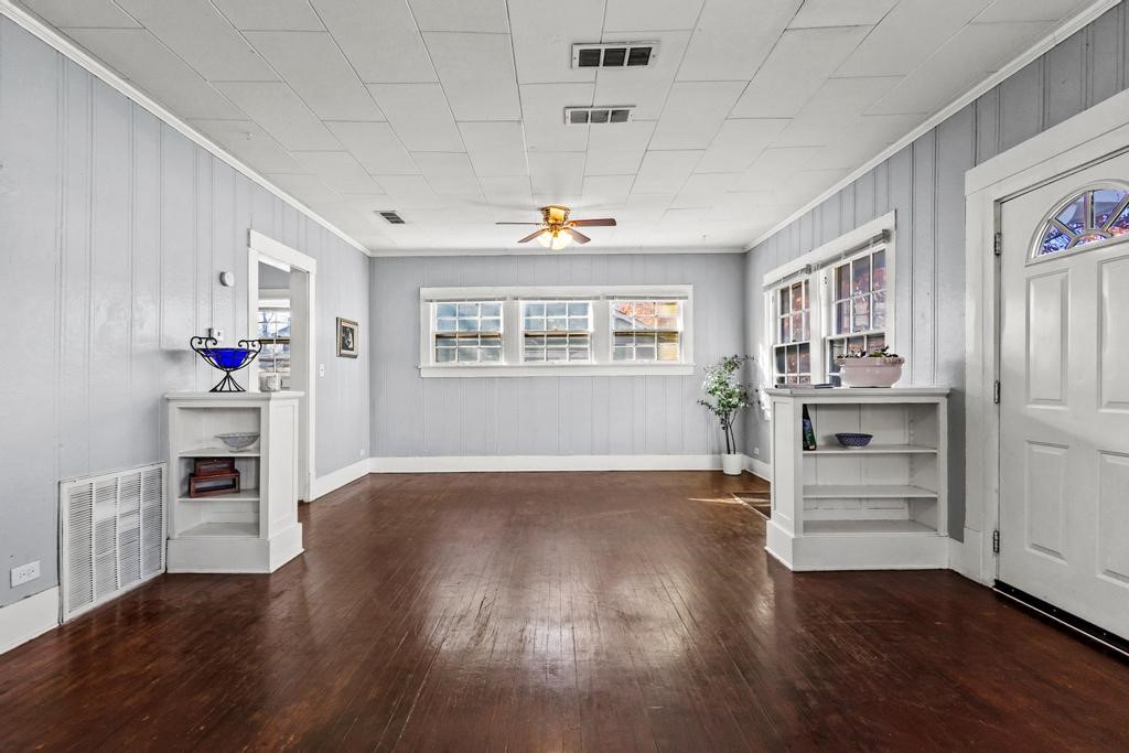 1310 W Morton Street