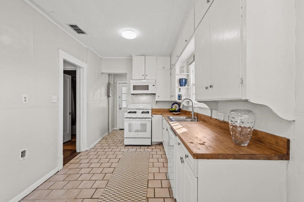 1310 W Morton Street