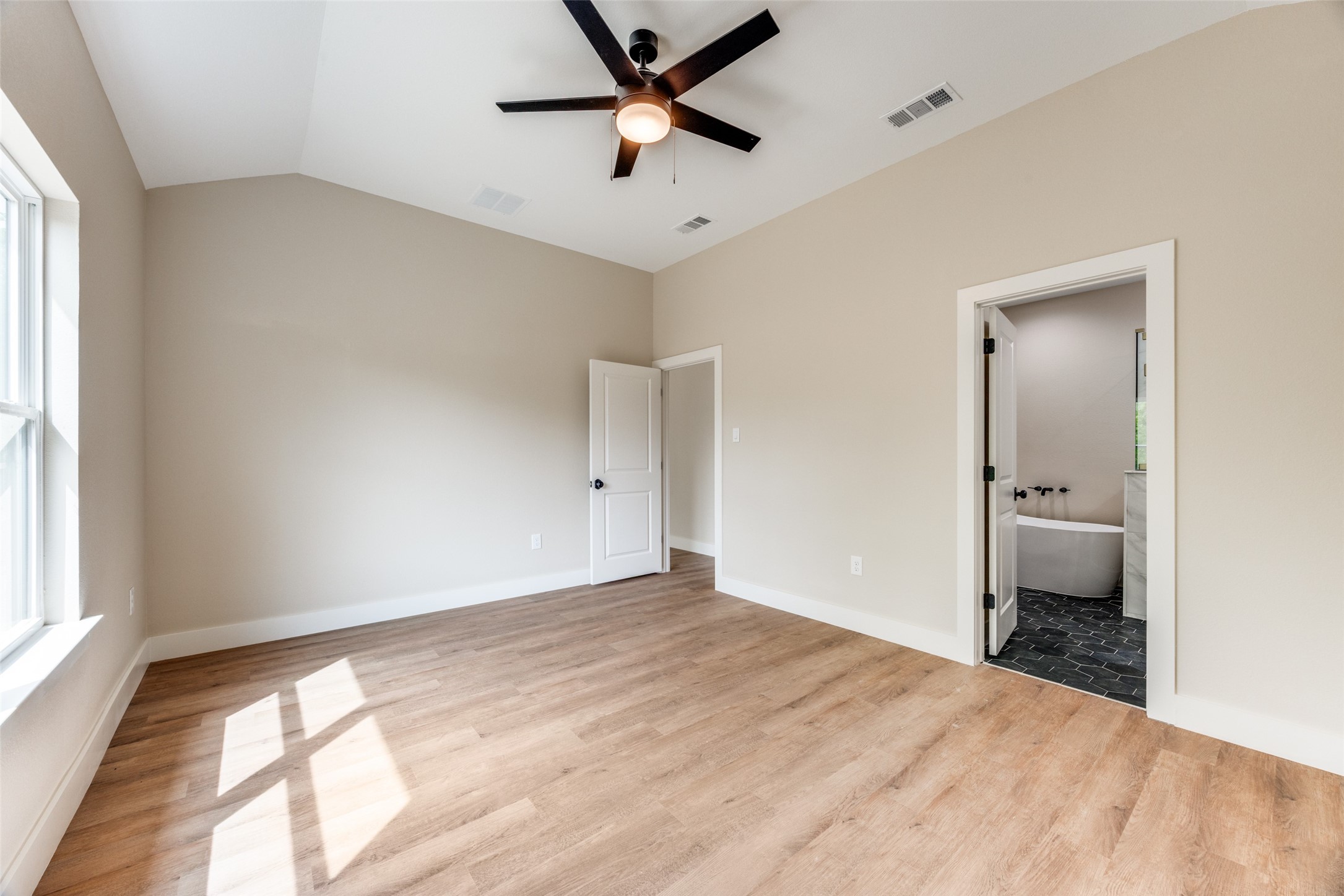 113 Iron Horse Lane