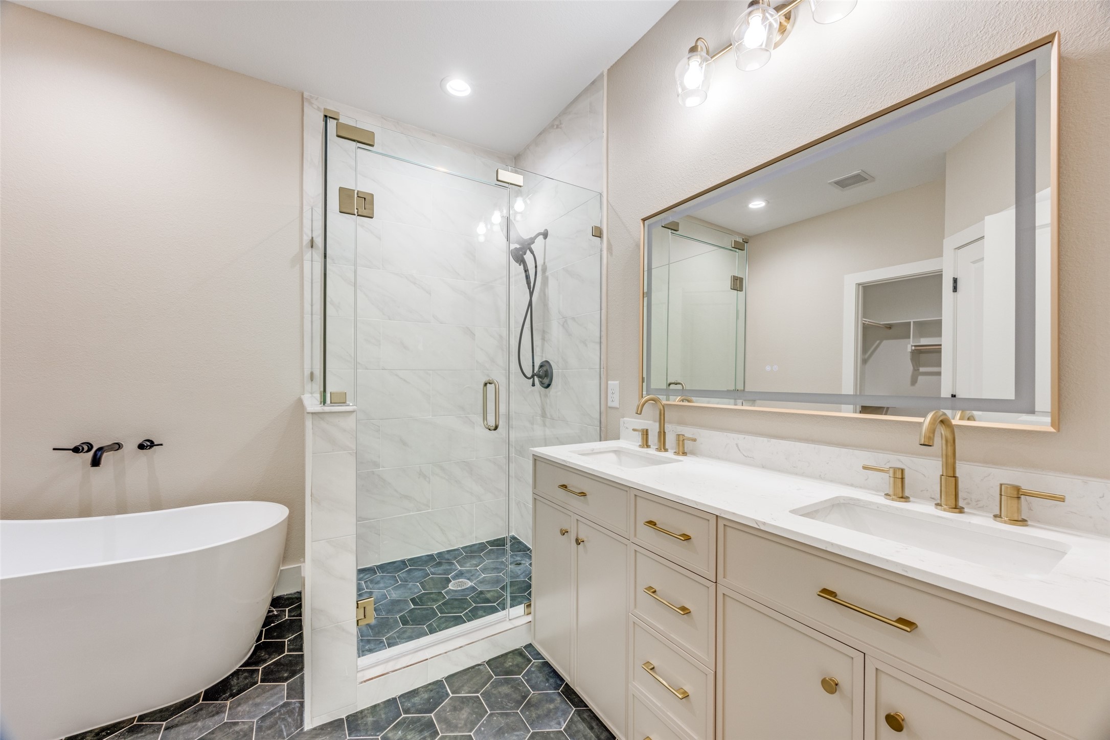 113 Iron Horse Lane