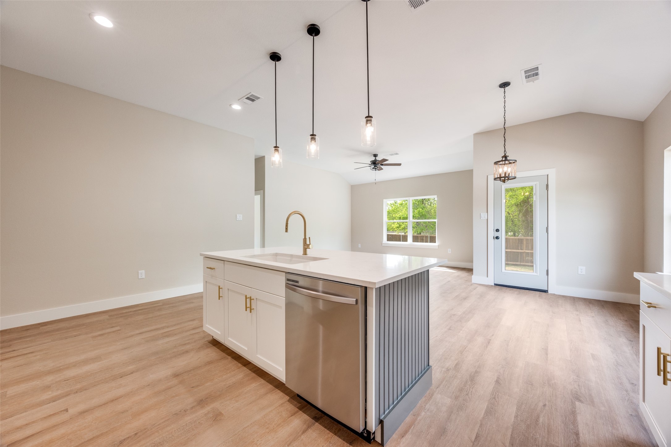 113 Iron Horse Lane