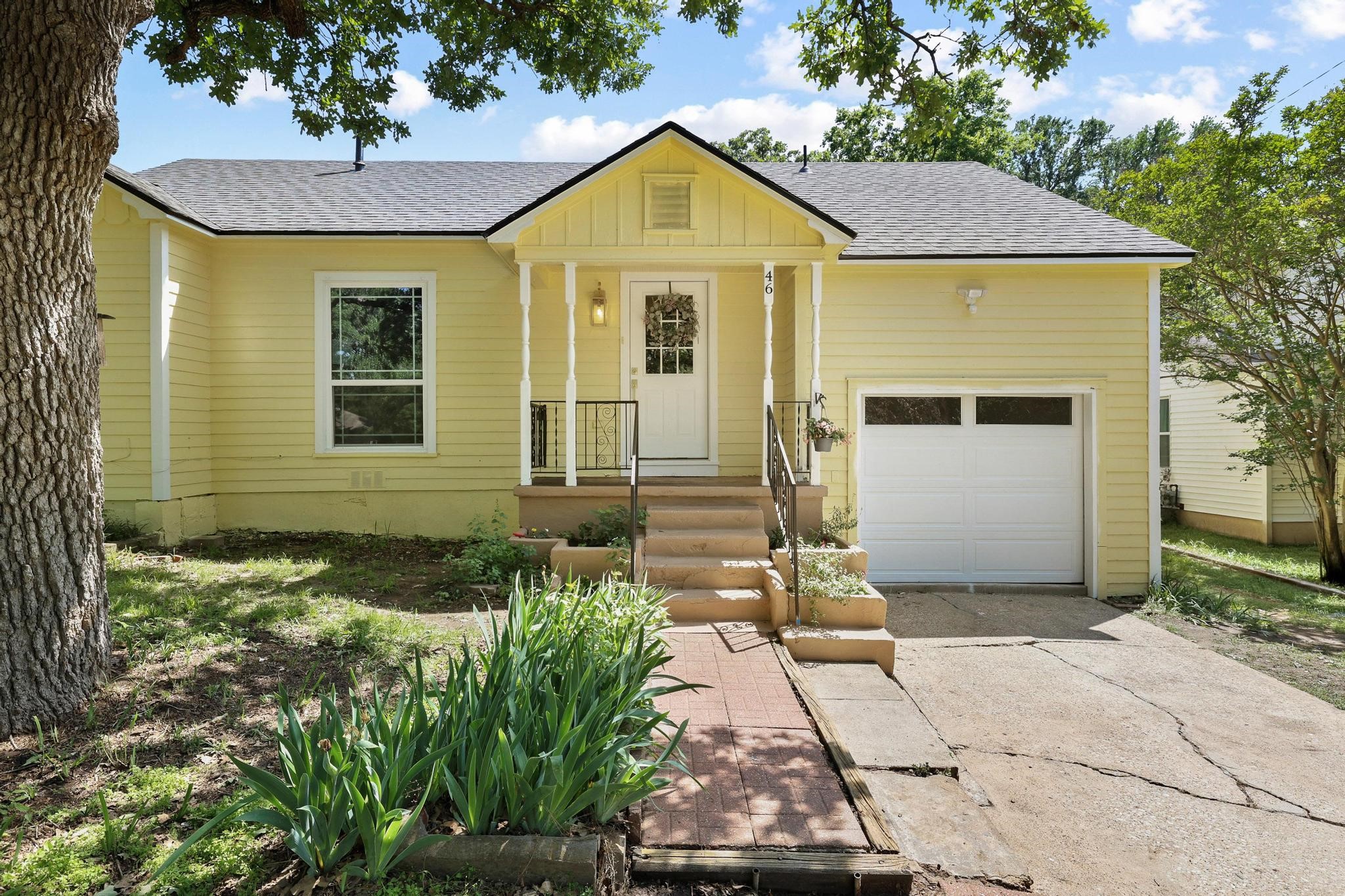 46 Vaughn Drive