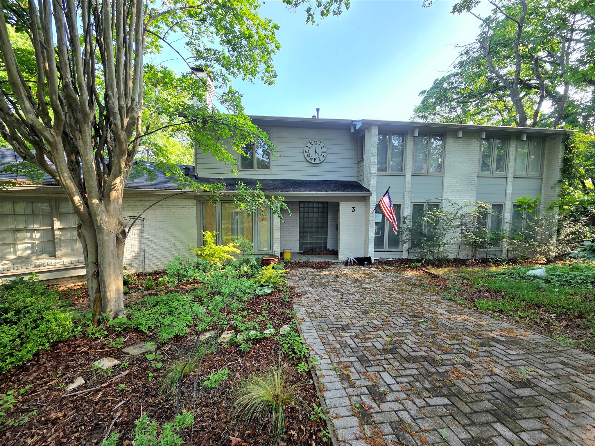 3 Ridgeway Circle