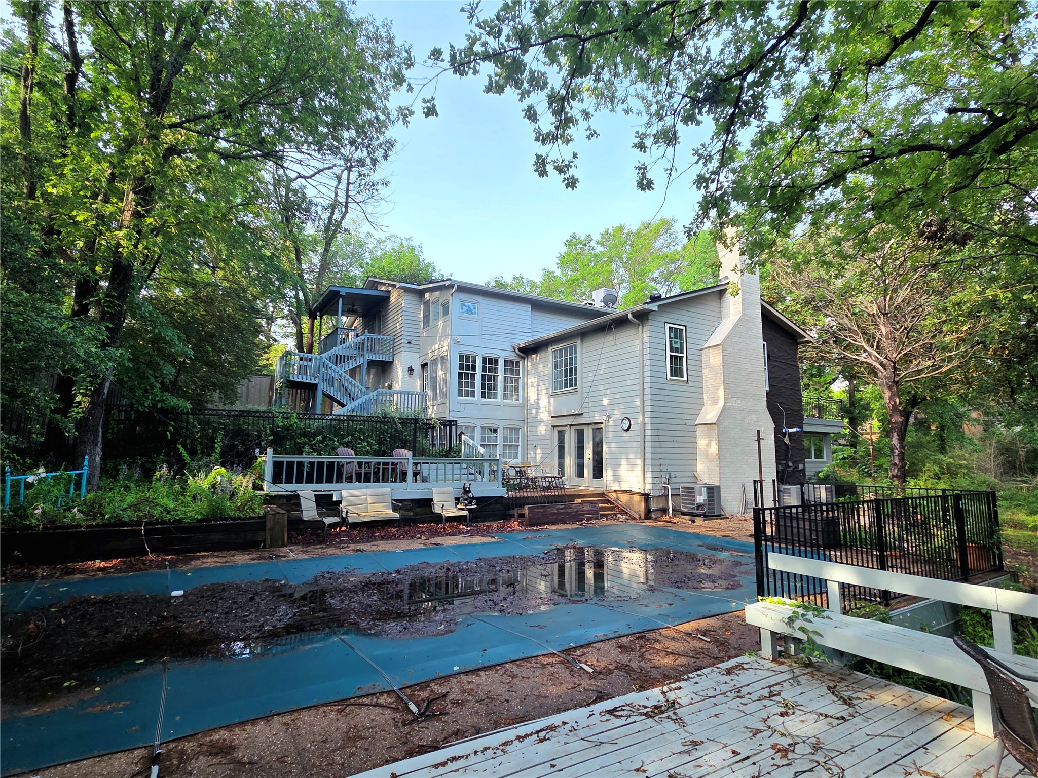 3 Ridgeway Circle