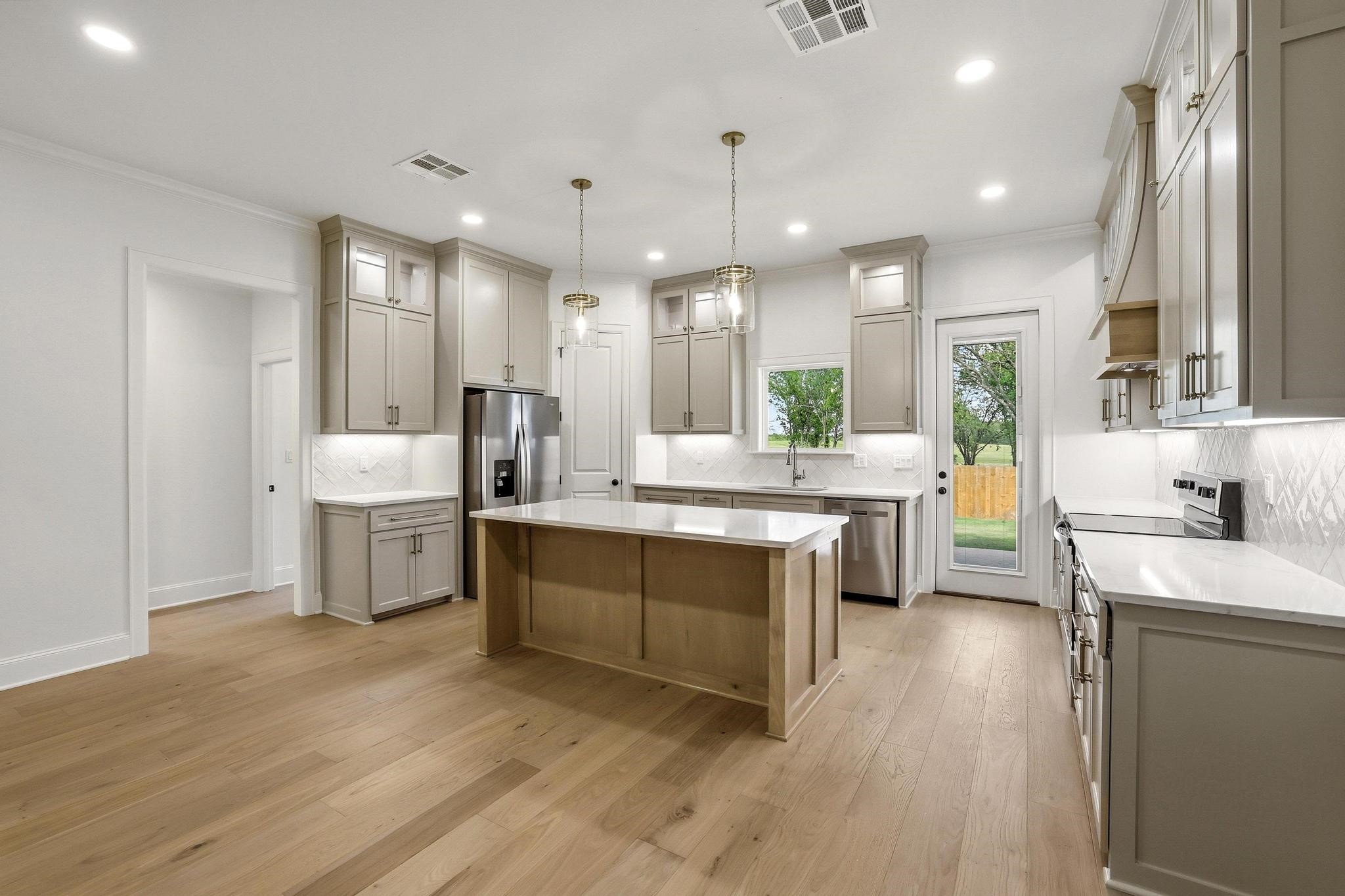 6417 Mill Run Road