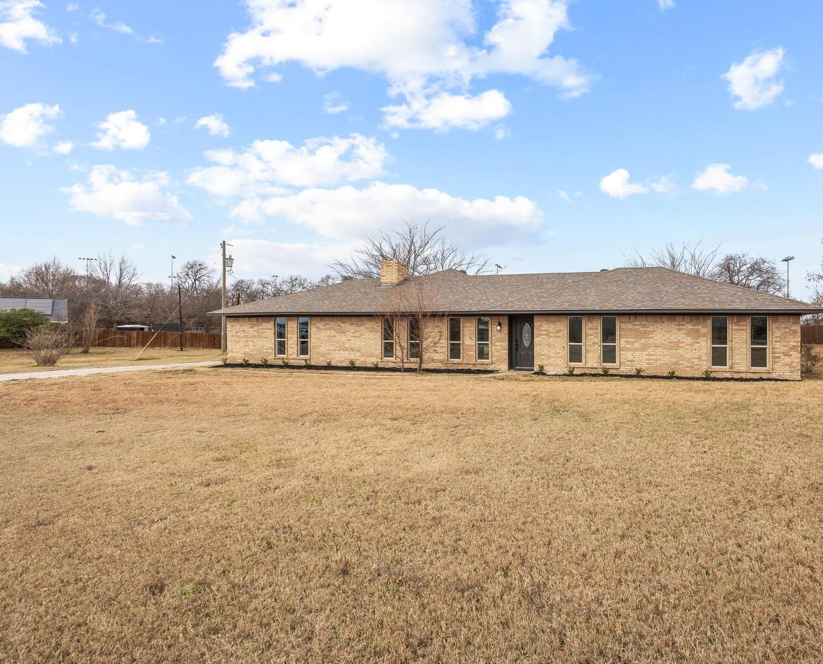 3327 Carriage Circle
