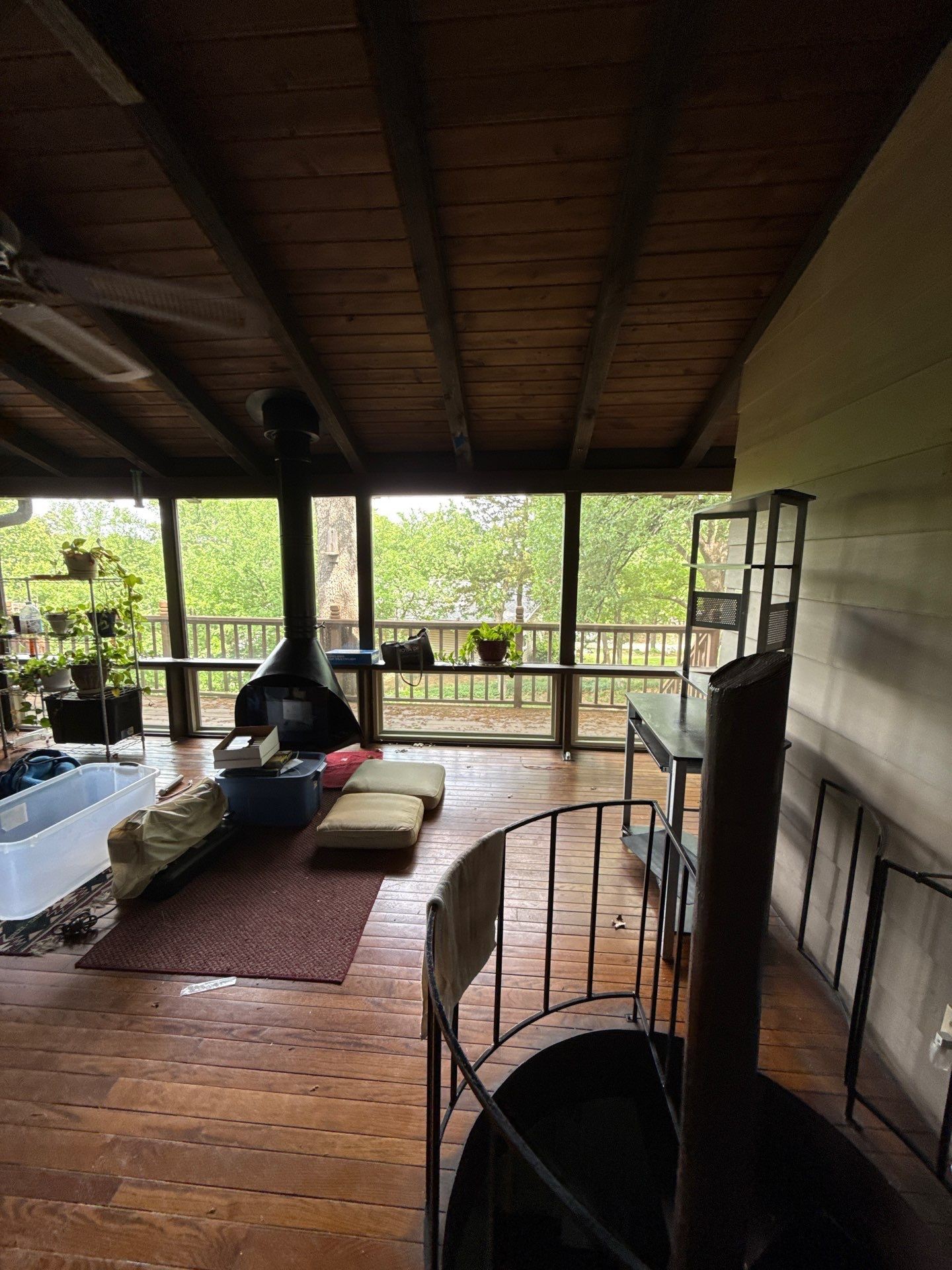 953 Tanglewood Trail
