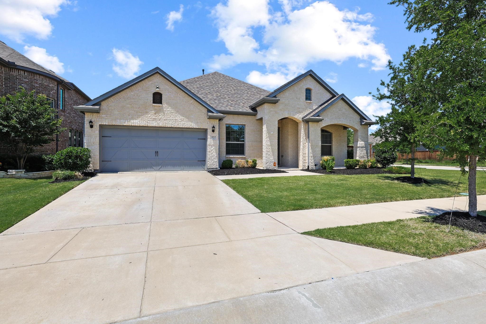 4213 Rocky Ridge Trail