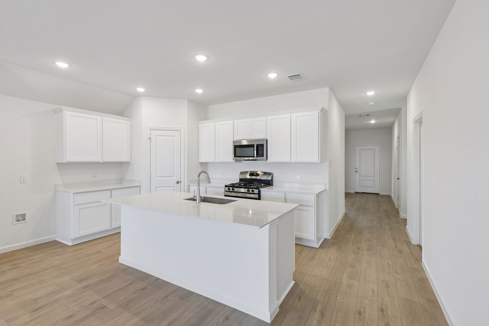 3927 Rose Hill Court